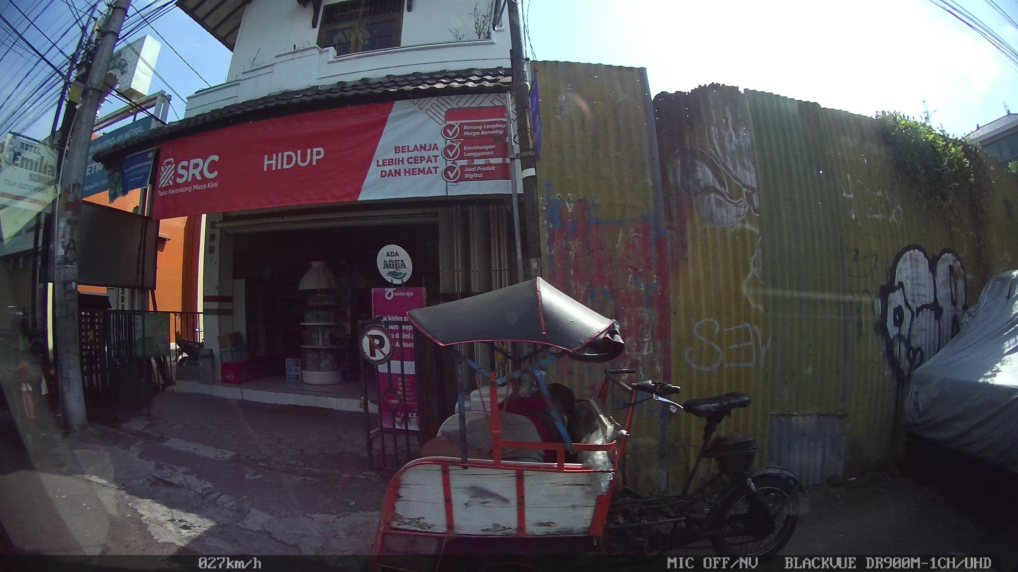 Street view near Grand Malioboro Yogyakarta, Yogyakarta — © kaart_2 (CC BY-SA · Mapillary)