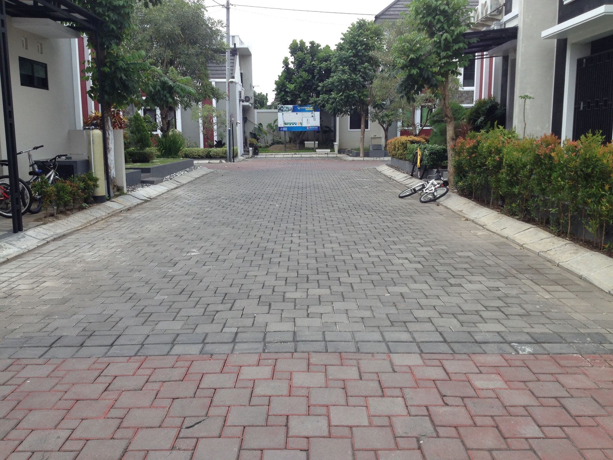 Street view near Homestay Jogja 999, Yogyakarta — © saidah (CC BY-SA · Mapillary)