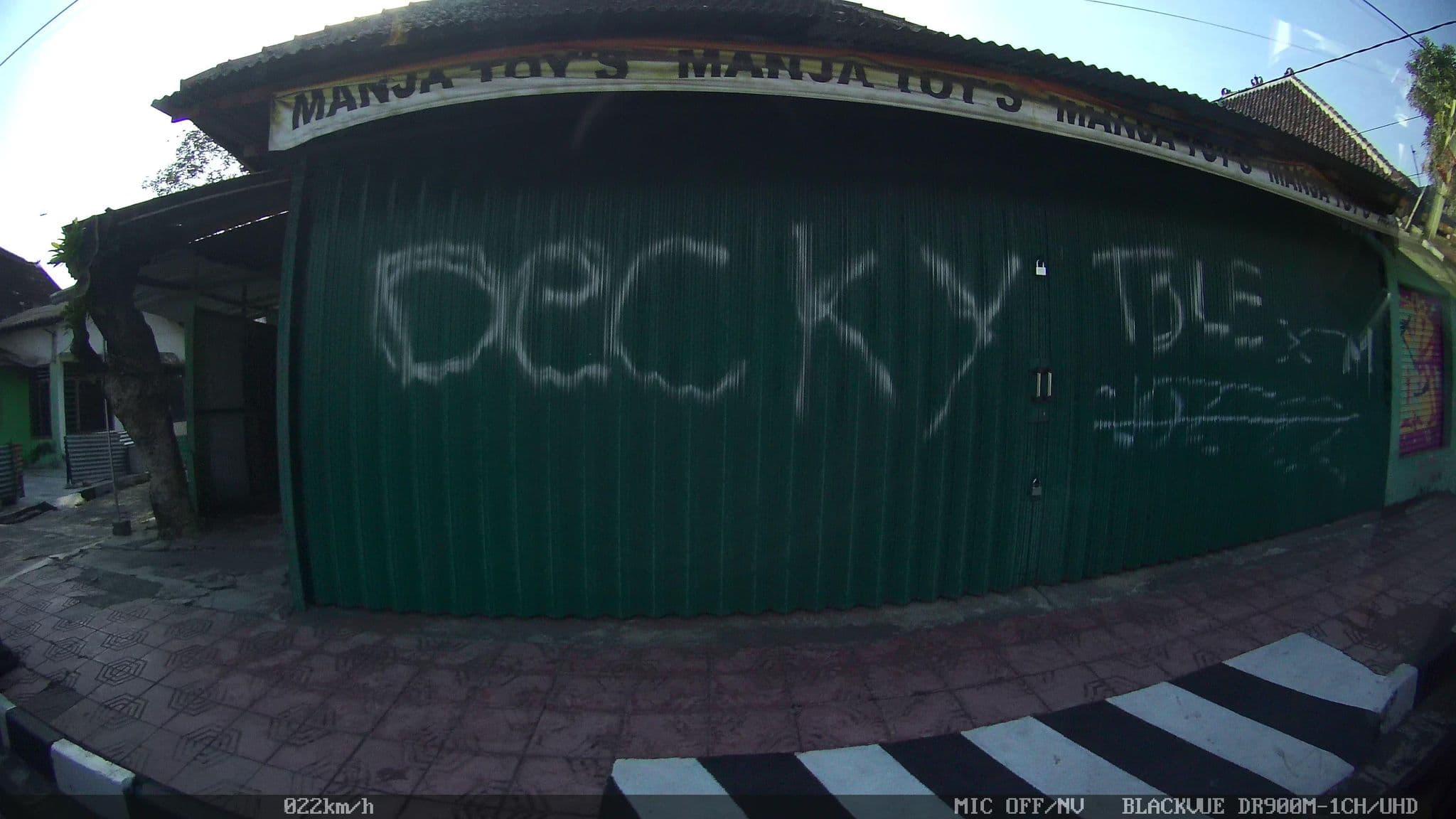 Street view near Griya Endika HomeStay Syariah, Yogyakarta — © kaart_2 (CC BY-SA · Mapillary)