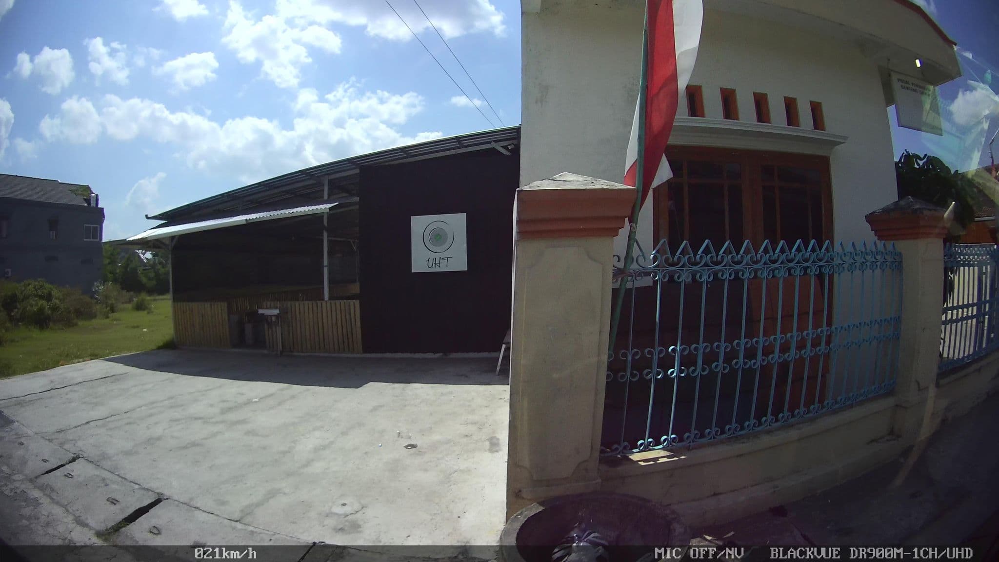 Street view near Whouse homestay, Yogyakarta — © kaart_1 (CC BY-SA · Mapillary)