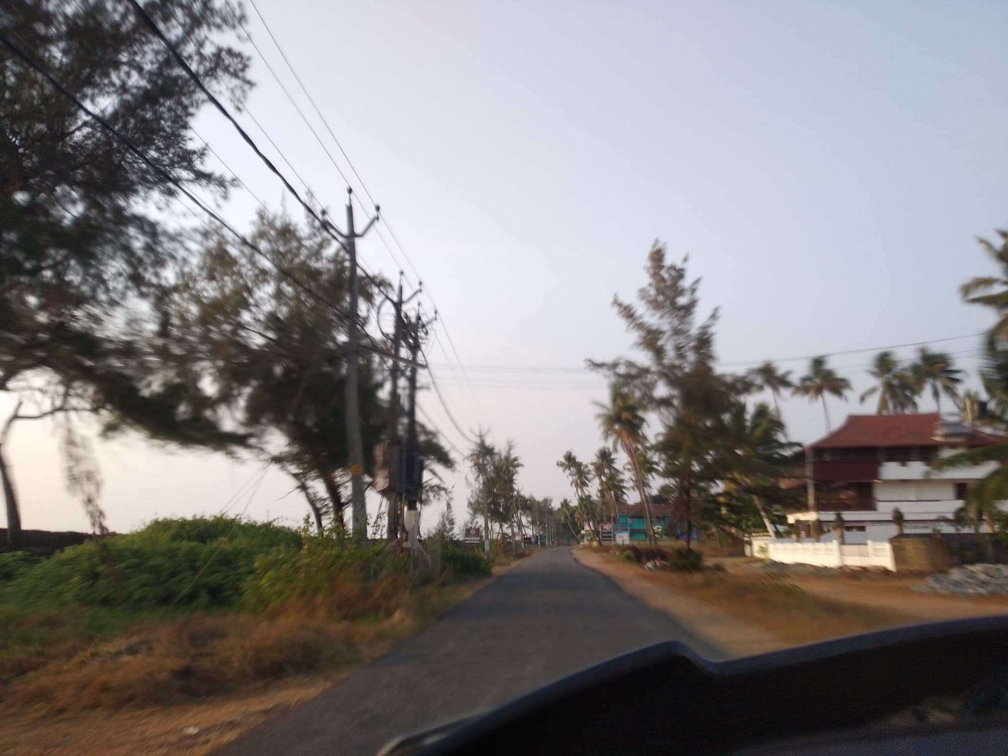 Street view near Le Petit Elephant-Cherai Beach Resort Kochi, Vadakakarai — © jothishbabu (CC BY-SA · Mapillary)