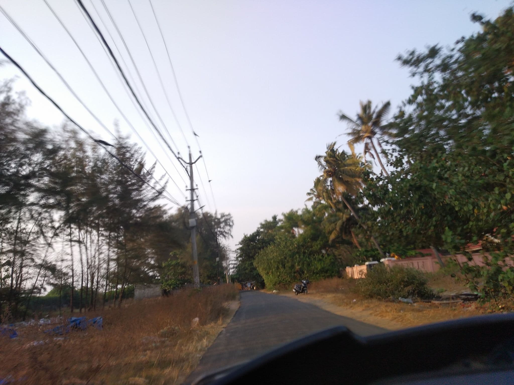 Street view near Kottaram - Heritage Cherai Pool Resorts, Vadakakarai — © jothishbabu (CC BY-SA · Mapillary)