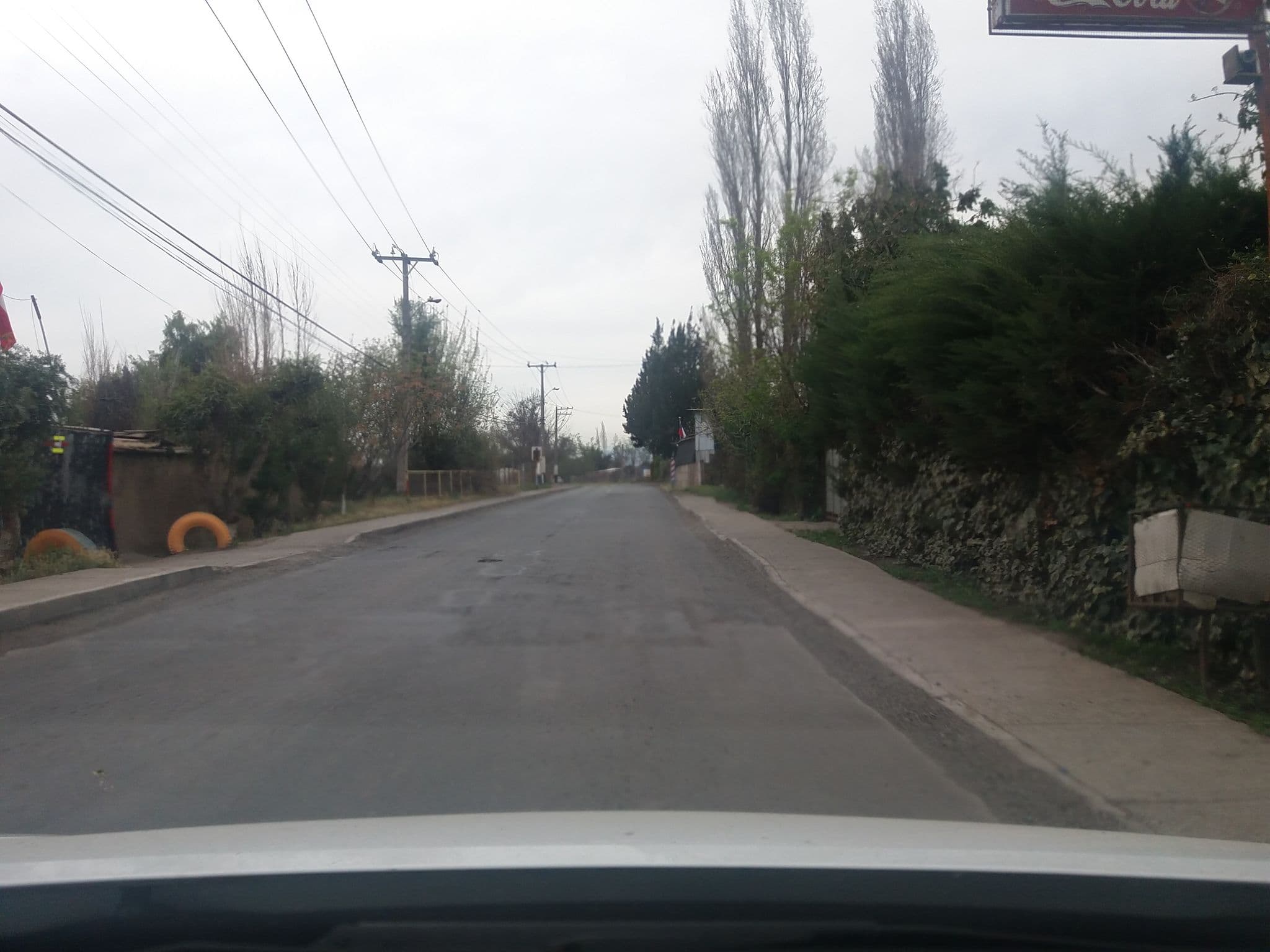Street view near Krizaos, Calle Larga — © hugo_sandoval (CC BY-SA · Mapillary)