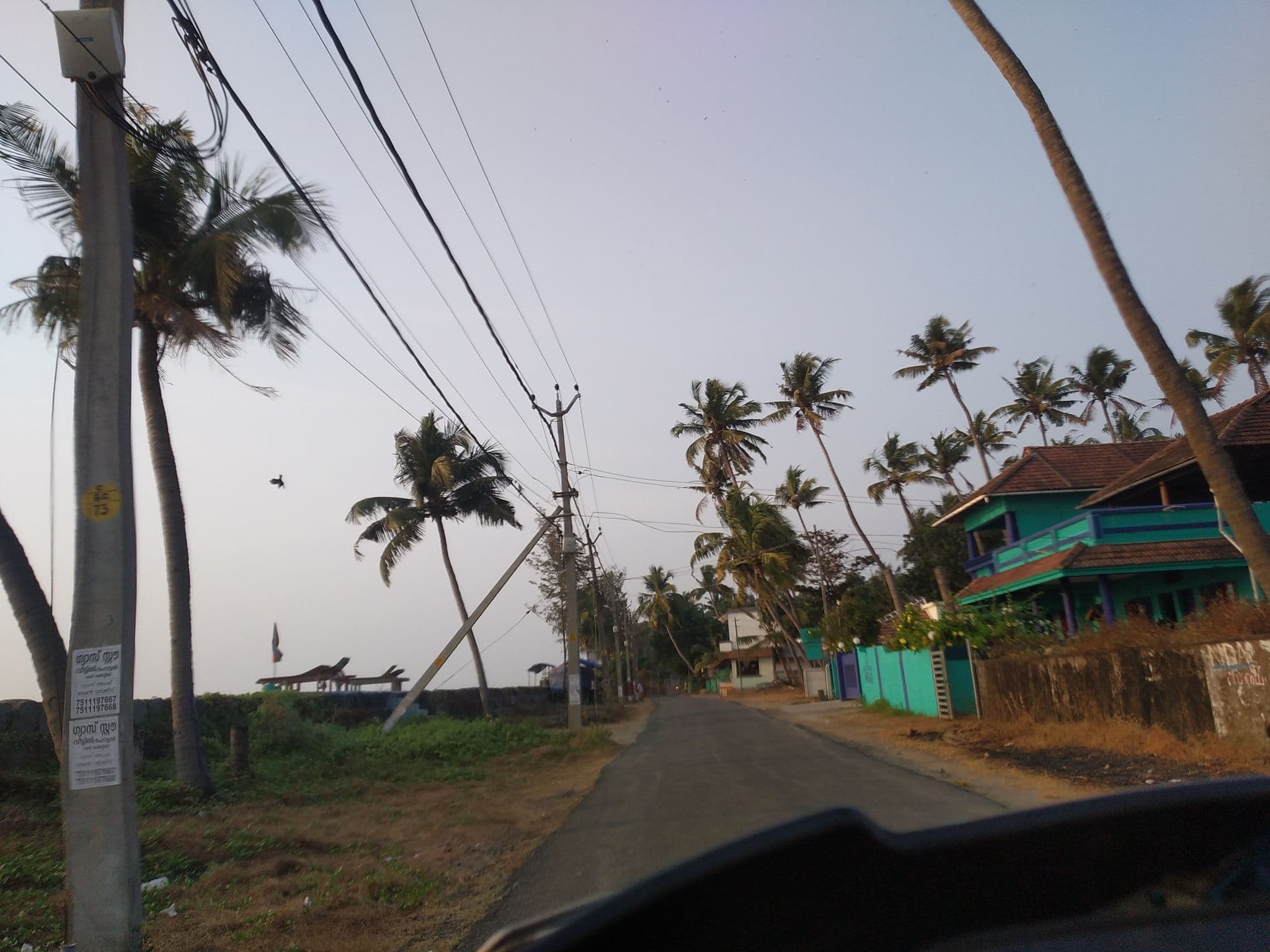 Street view near Sand Castle, Vadakakarai — © jothishbabu (CC BY-SA · Mapillary)