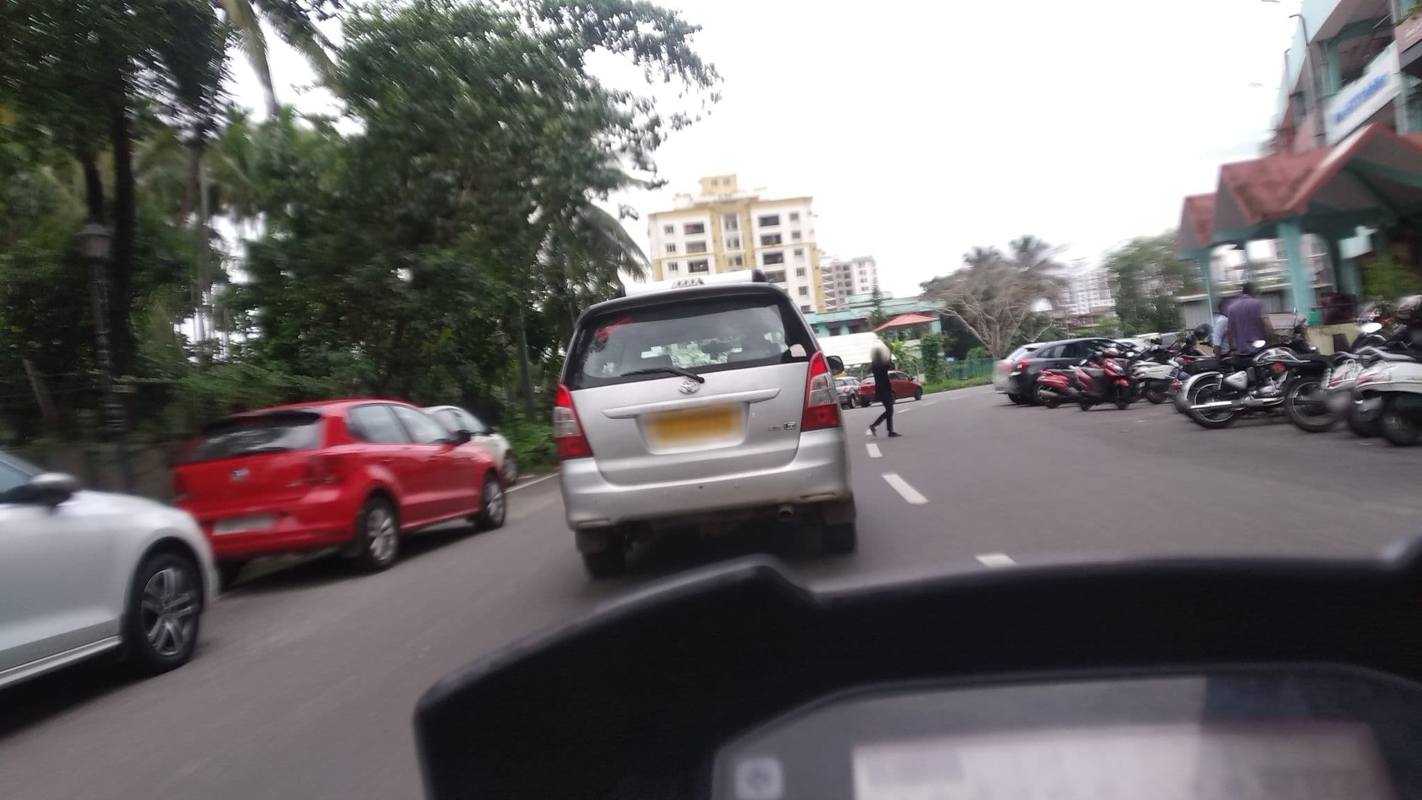 Street view near Palace Residency Hostel - Gents, Vazhakkala — © jothishbabu (CC BY-SA · Mapillary)