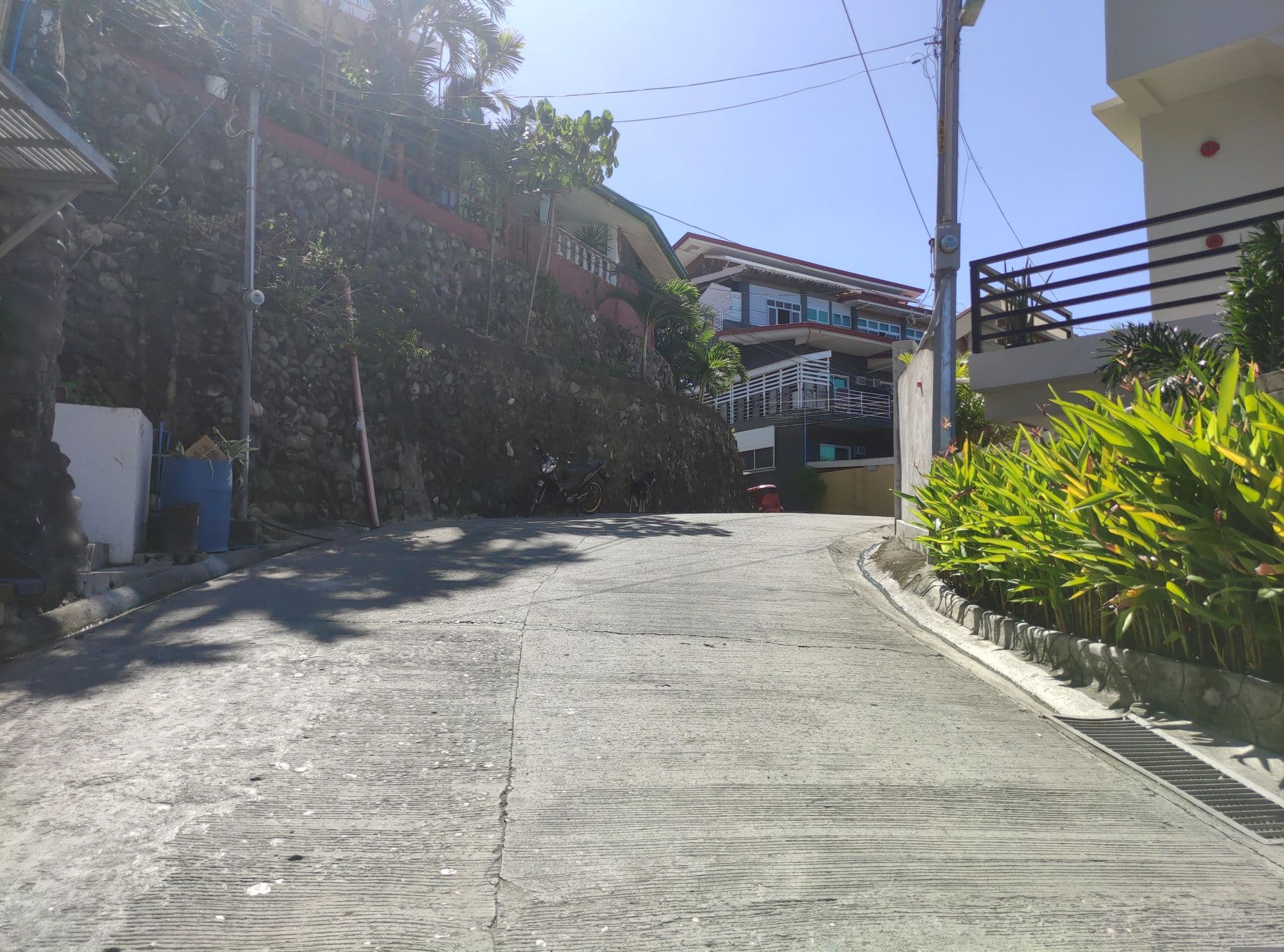 Street view near SORA Elyu Hostel, Bacnotan — © alyssajoyocana (CC BY-SA · Mapillary)