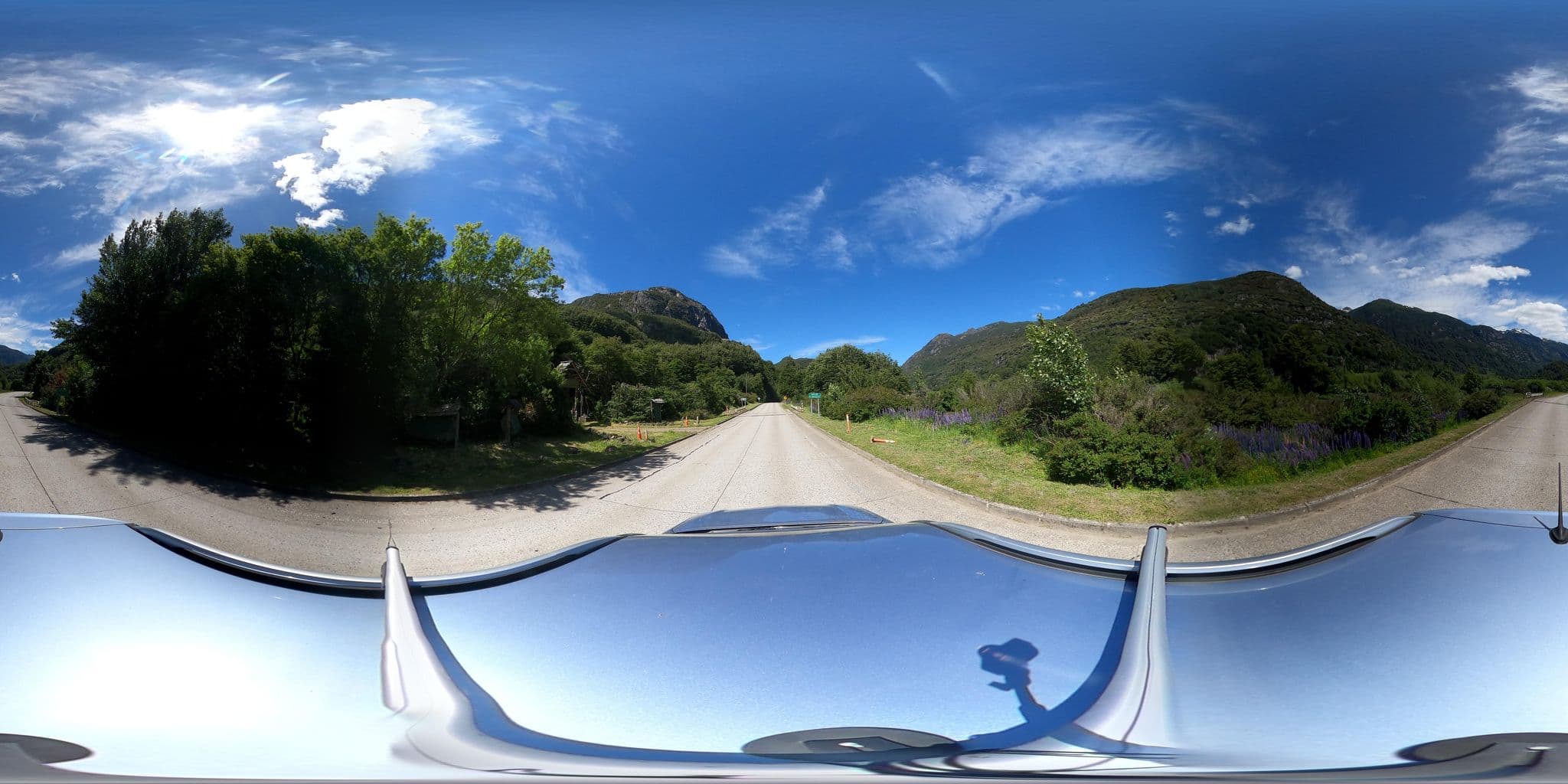 Street view near Canto DeLluvia, Coyhaique