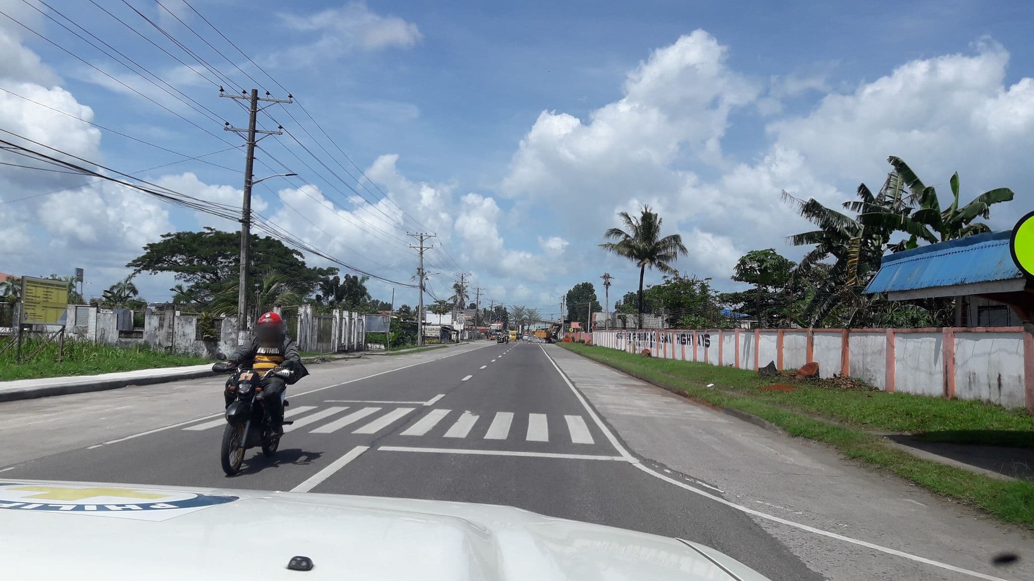 Street view near Hotel Philippe, Pawing — © wmcfall2 (CC BY-SA · Mapillary)