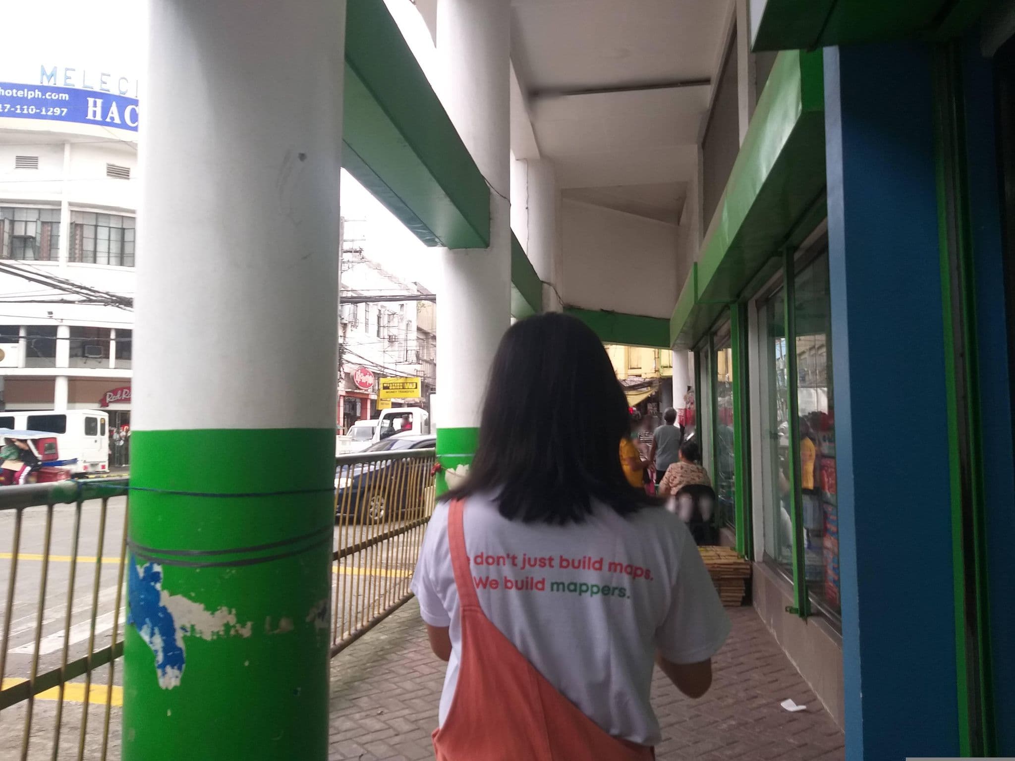Street view near RedDoorz @ Downtown Tacloban, Tacloban — © lanz (CC BY-SA · Mapillary)