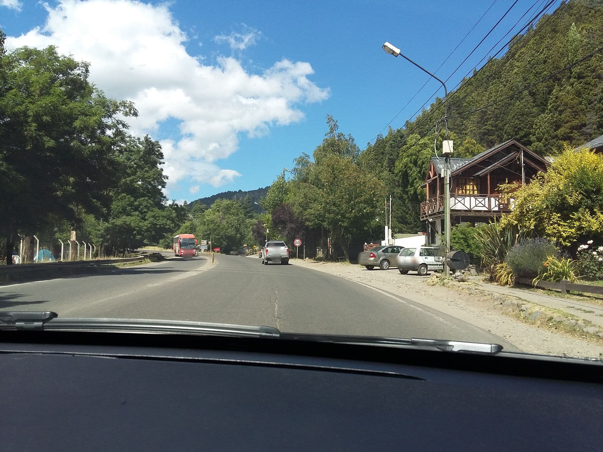 Street view near CUNCUMEN Apart de Montaña, San Martín de los Andes — © guillemmal (CC BY-SA · Mapillary)