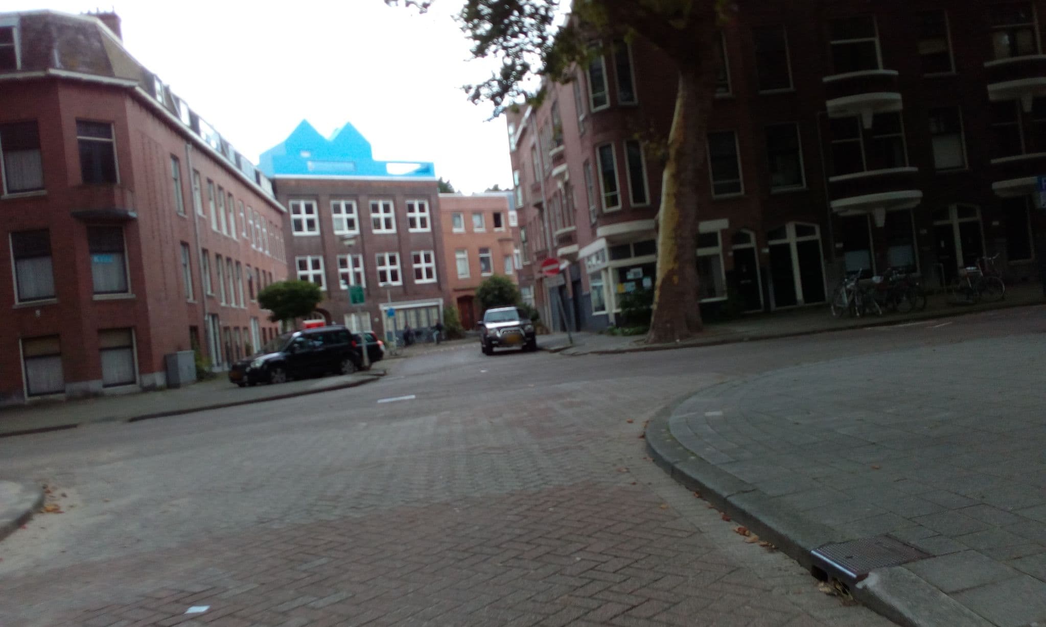 Street view near Bed and Breakfast Rotterdam, Rotterdam — © micmin1972 (CC BY-SA · Mapillary)