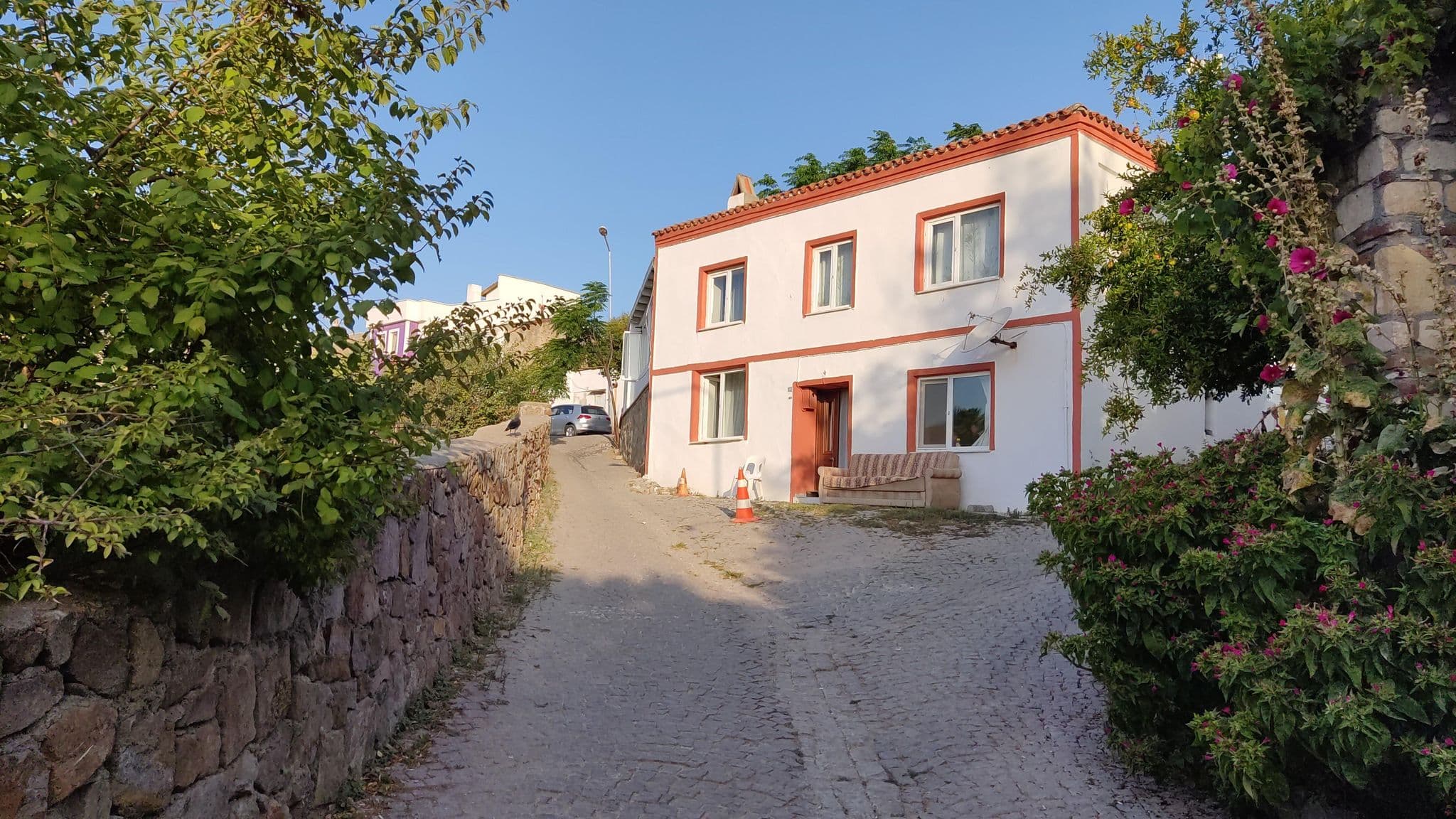 Street view near Sude Pansiyon, Bozcaada — © orkut (CC BY-SA · Mapillary)