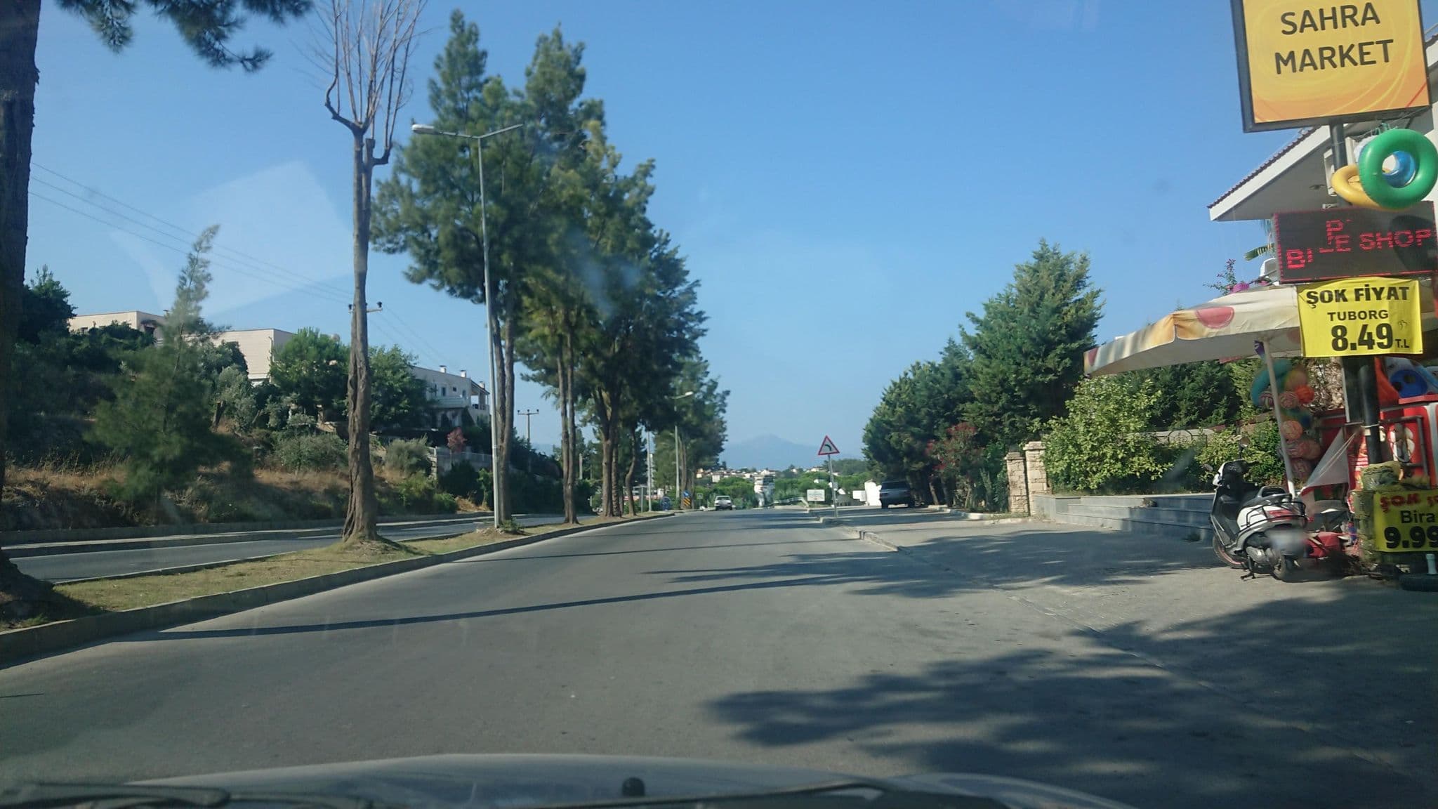 Street view near Silver Tower Apart Hotel, Kuşadası — © kubikanber (CC BY-SA · Mapillary)