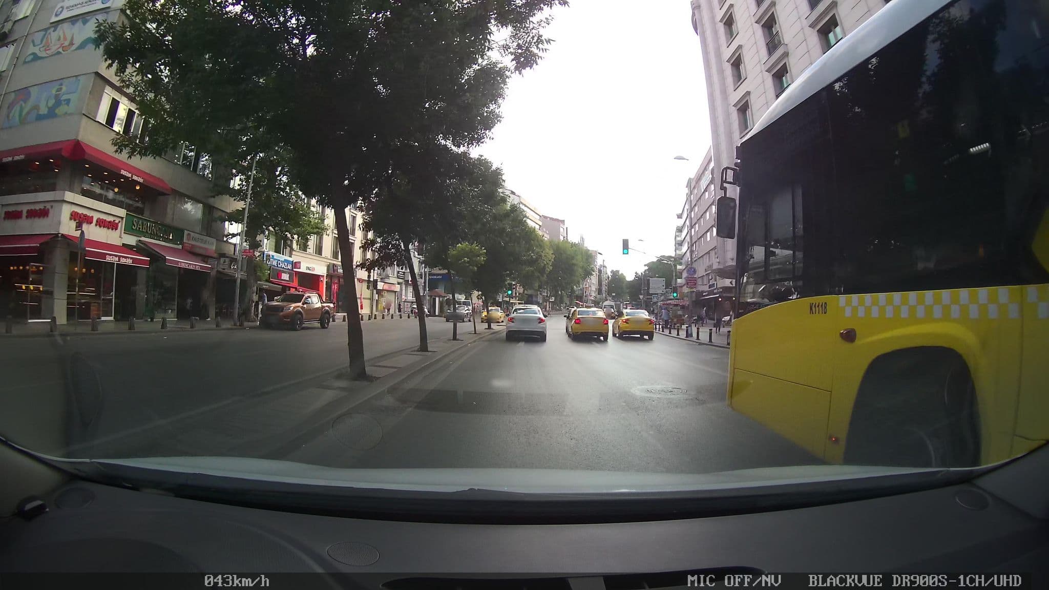 Street view near Radisson Blu Hotel, İstanbul Şişli, Şişli — © ahmetegri (CC BY-SA · Mapillary)