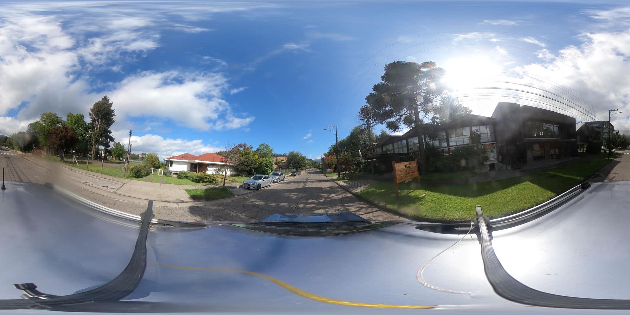 Street view near Cabañas Oriilla del Lago, Pucón — © Kaart_Local (CC BY-SA · Mapillary)
