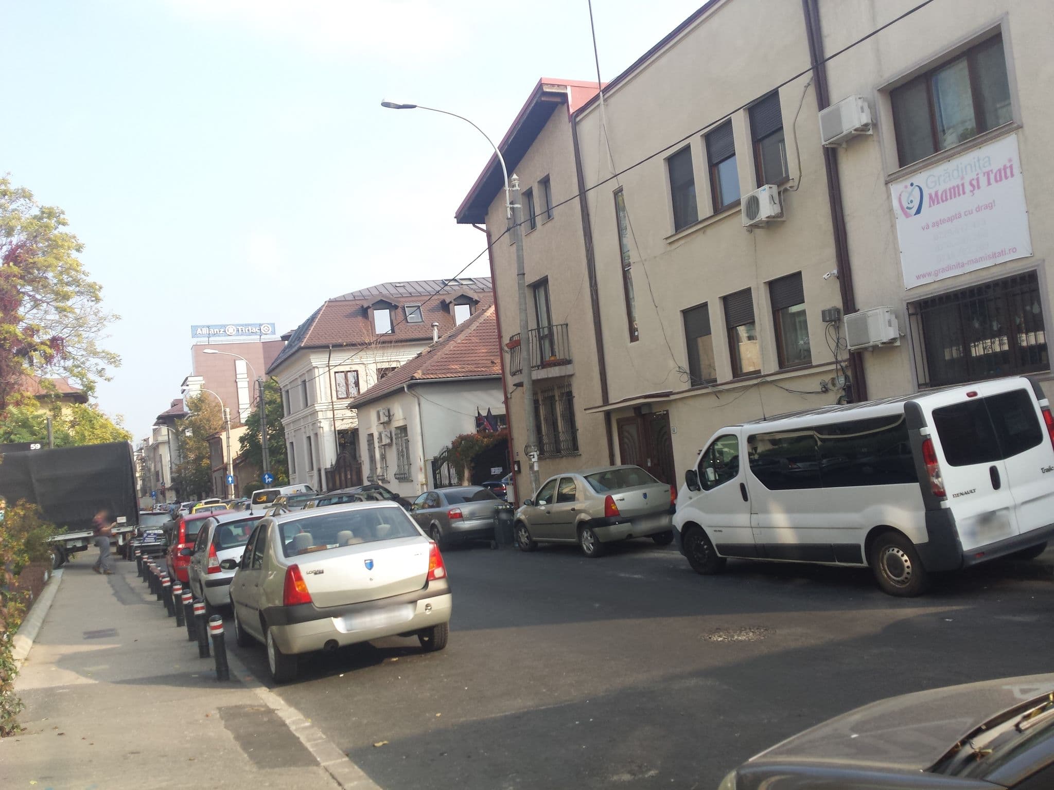 Street view near Victoriei City Studios, Bucharest — © rsandu (CC BY-SA · Mapillary)
