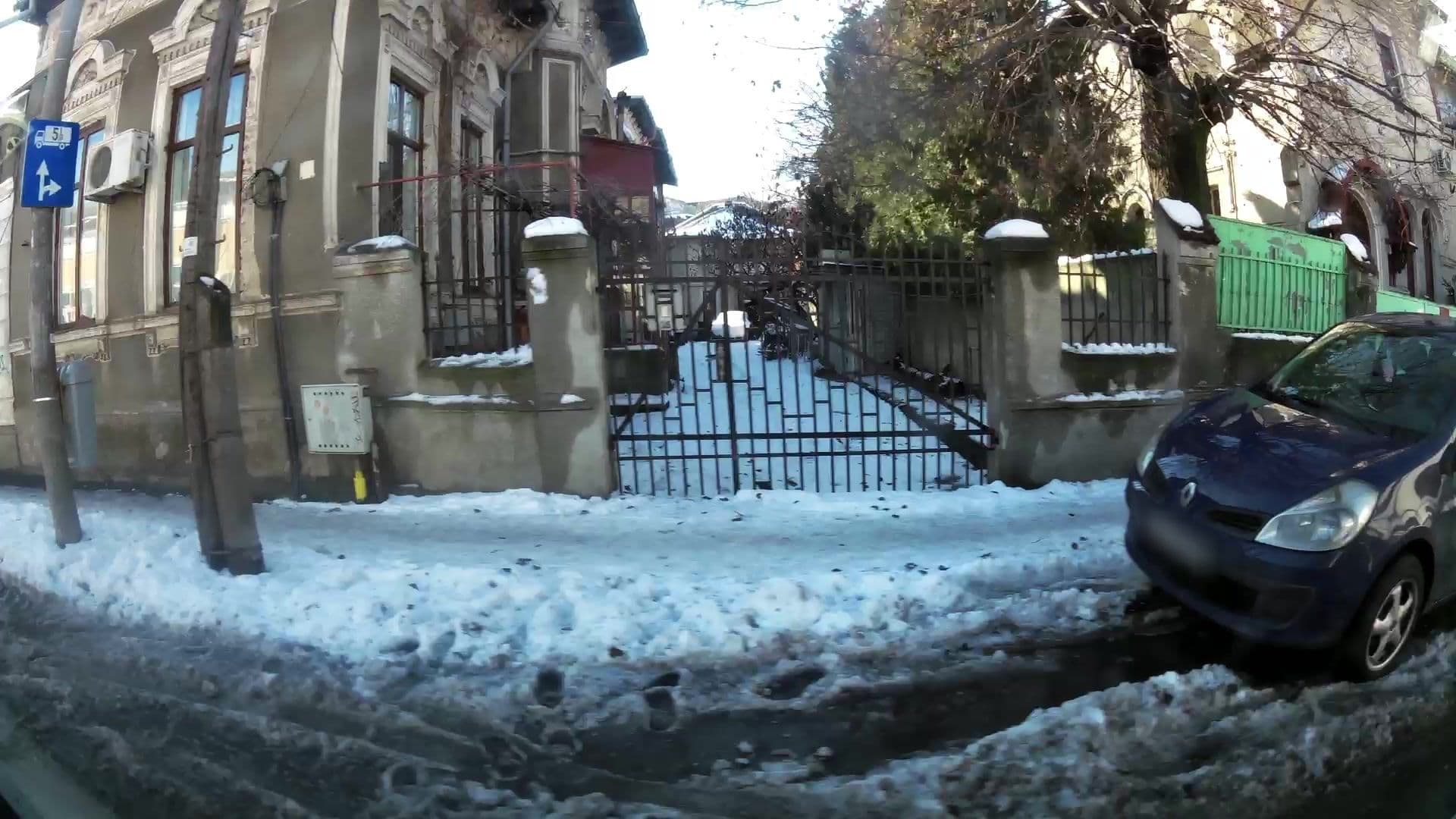 Street view near Vila 18 - Hotel Boutique Luxury Rooms, Bucharest — © kaartcam (CC BY-SA · Mapillary)