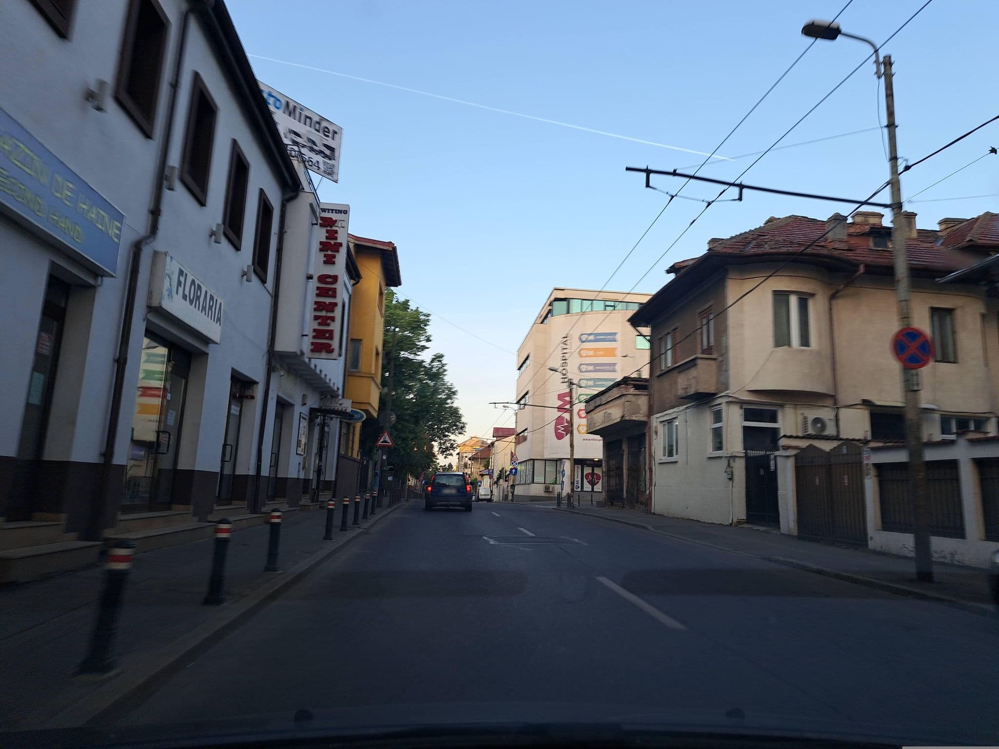 Street view near Hotel Reina, Bucharest — © tavi (CC BY-SA · Mapillary)