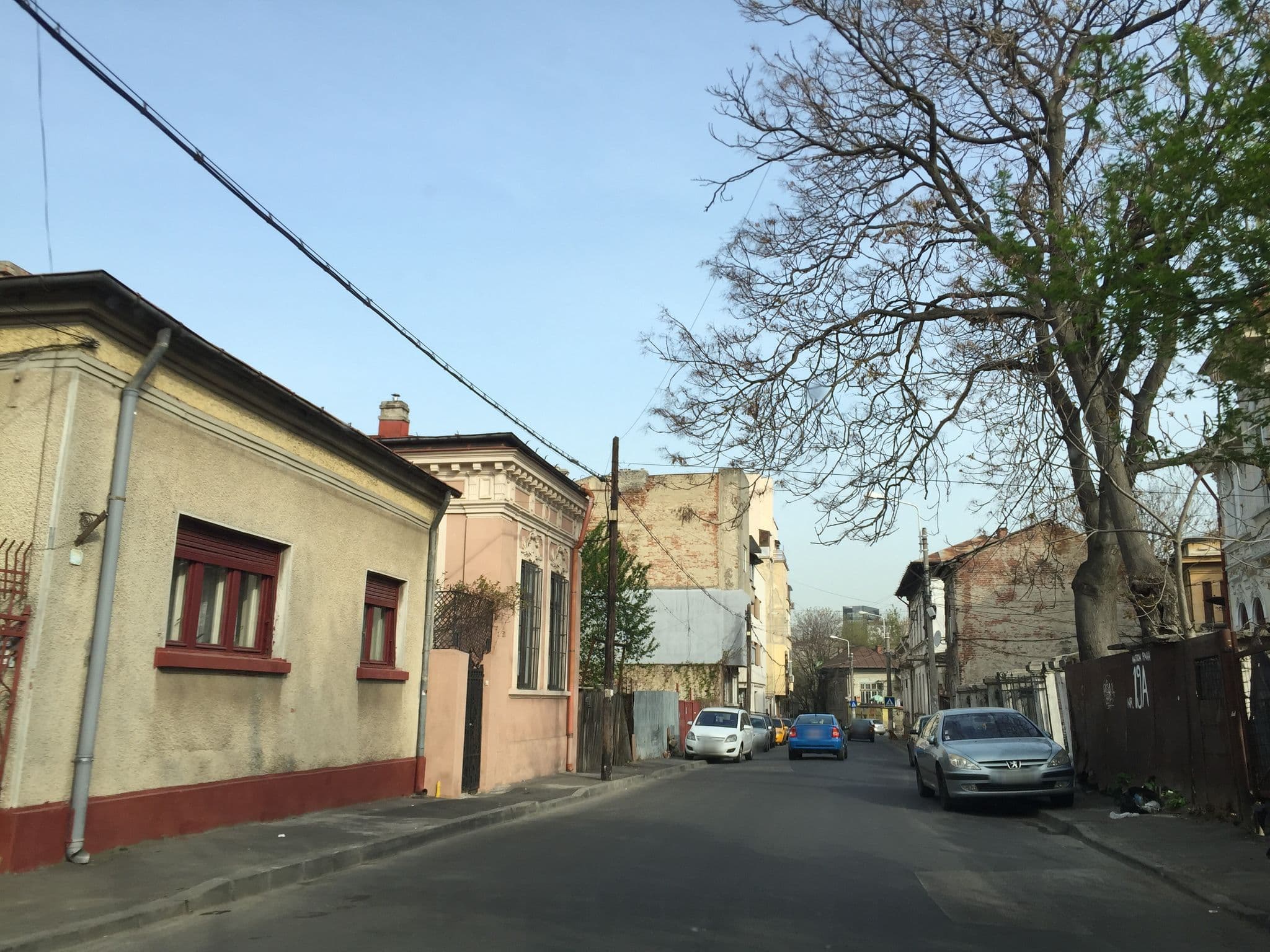 Street view near AT Central Apartments, Bucharest — © vlad (CC BY-SA · Mapillary)