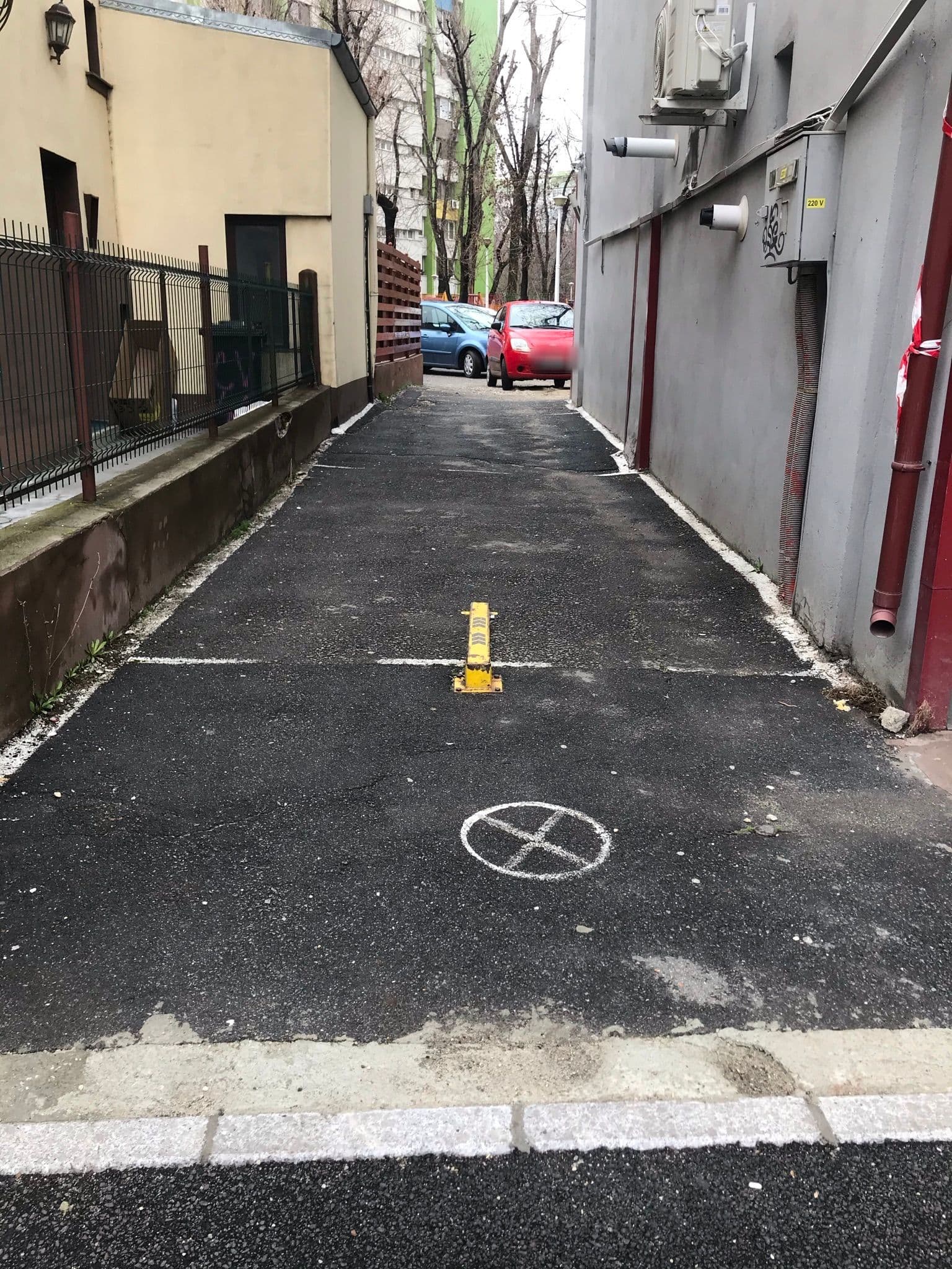 Street view near Riviera Bucharest Apartments, Bucharest — © iuliansava (CC BY-SA · Mapillary)