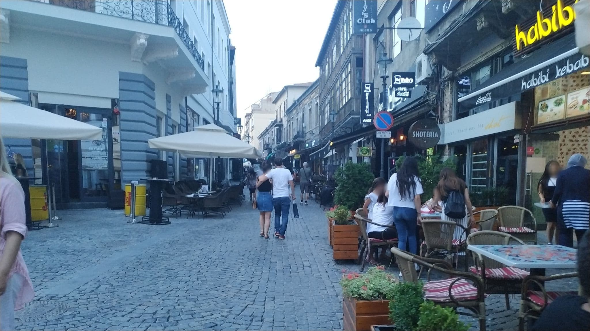 Street view near Color Apartments Franceza St, Bucharest — © mrey (CC BY-SA · Mapillary)
