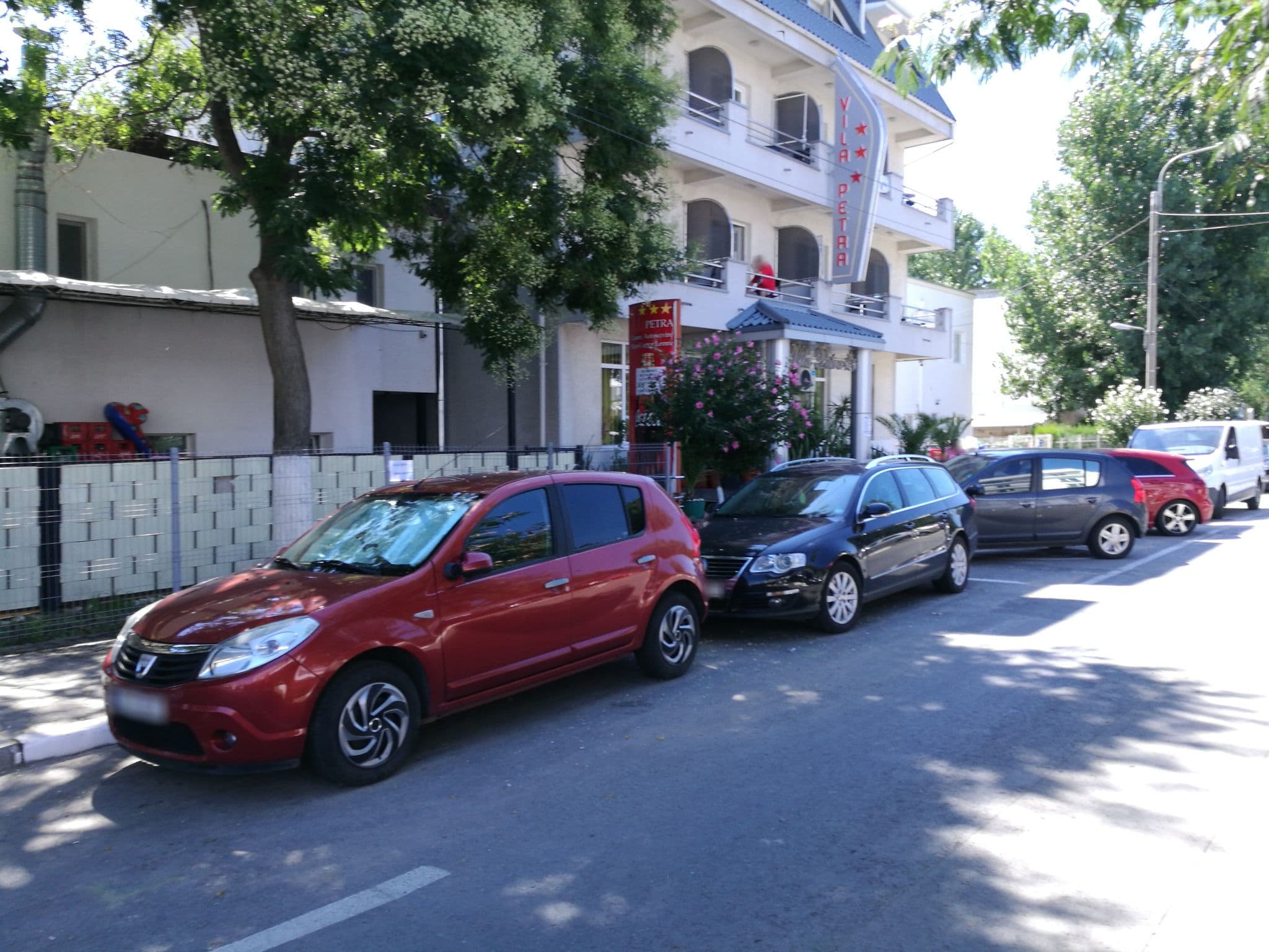 Street view near Hotel Union Eforie Nord, Eforie Nord — © rsandu (CC BY-SA · Mapillary)