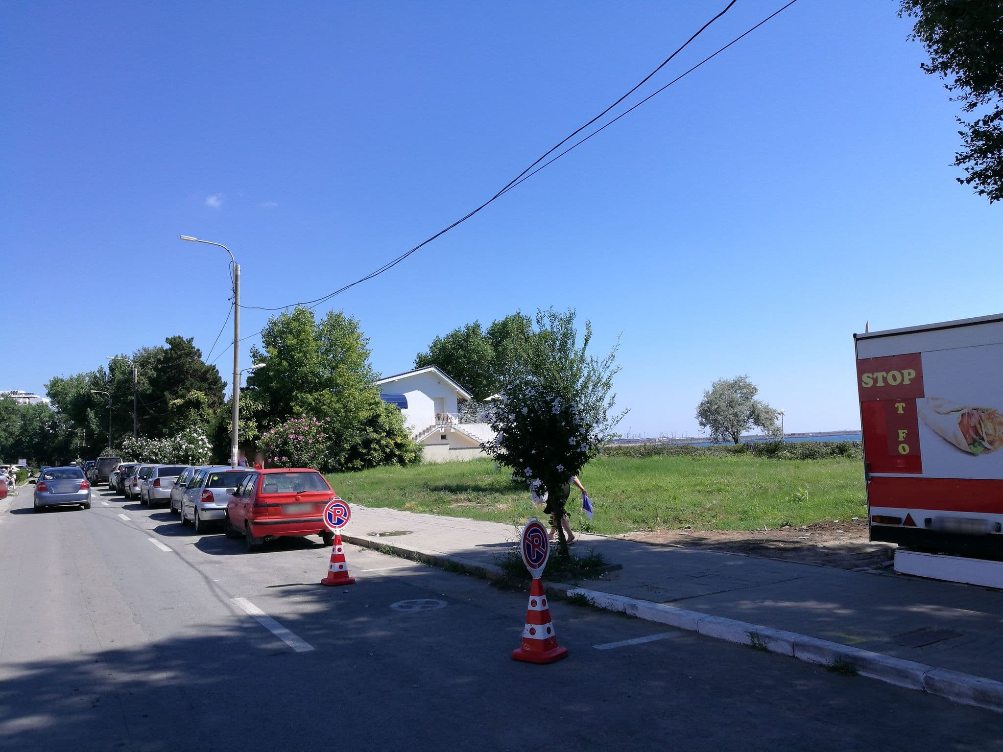 Street view near BluMarine, Eforie Nord — © rsandu (CC BY-SA · Mapillary)