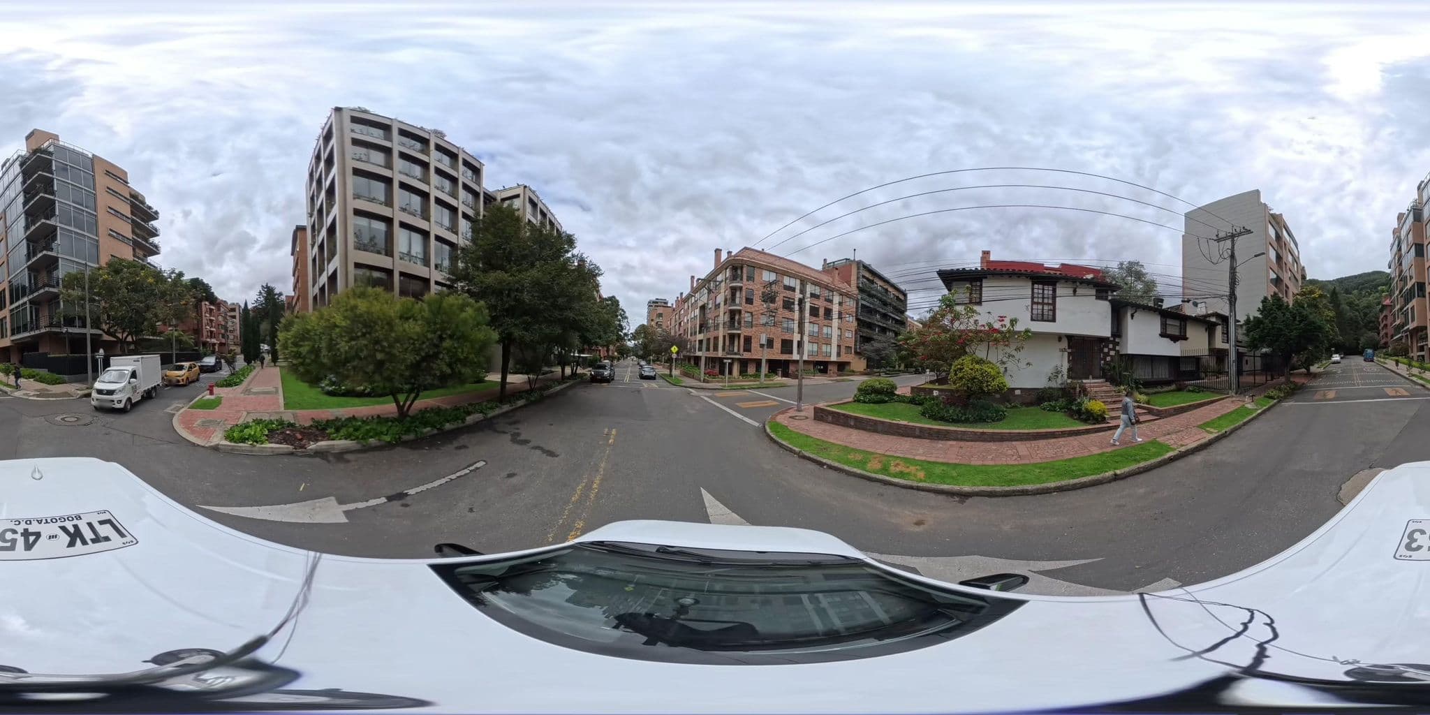 Street view near Casa Prada Bed & Breakfast, Barrio San Luis — © cgalindop (CC BY-SA · Mapillary)