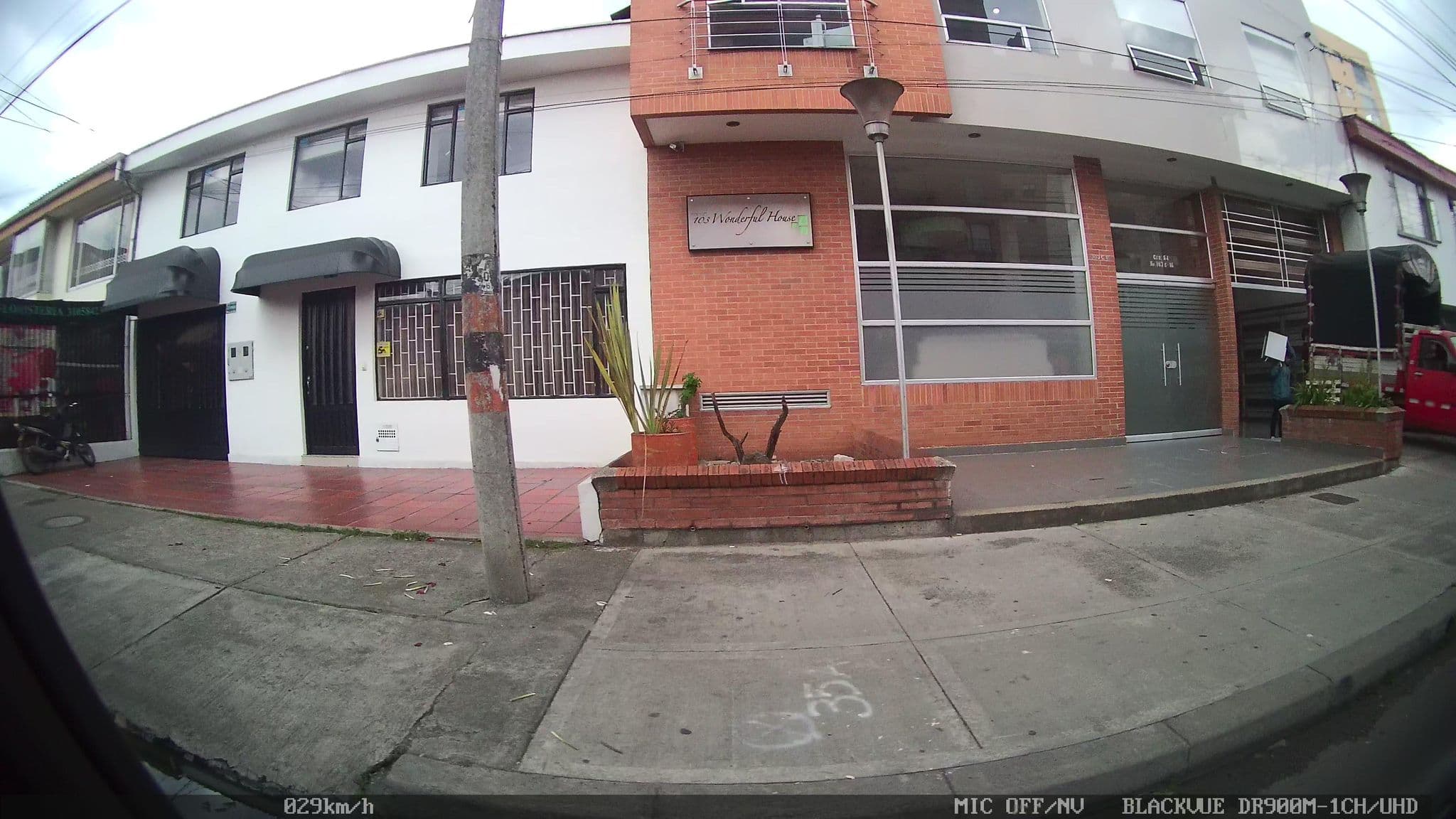 Street view near 103 Wonderful House, Barrio San Luis — © kaart_4 (CC BY-SA · Mapillary)