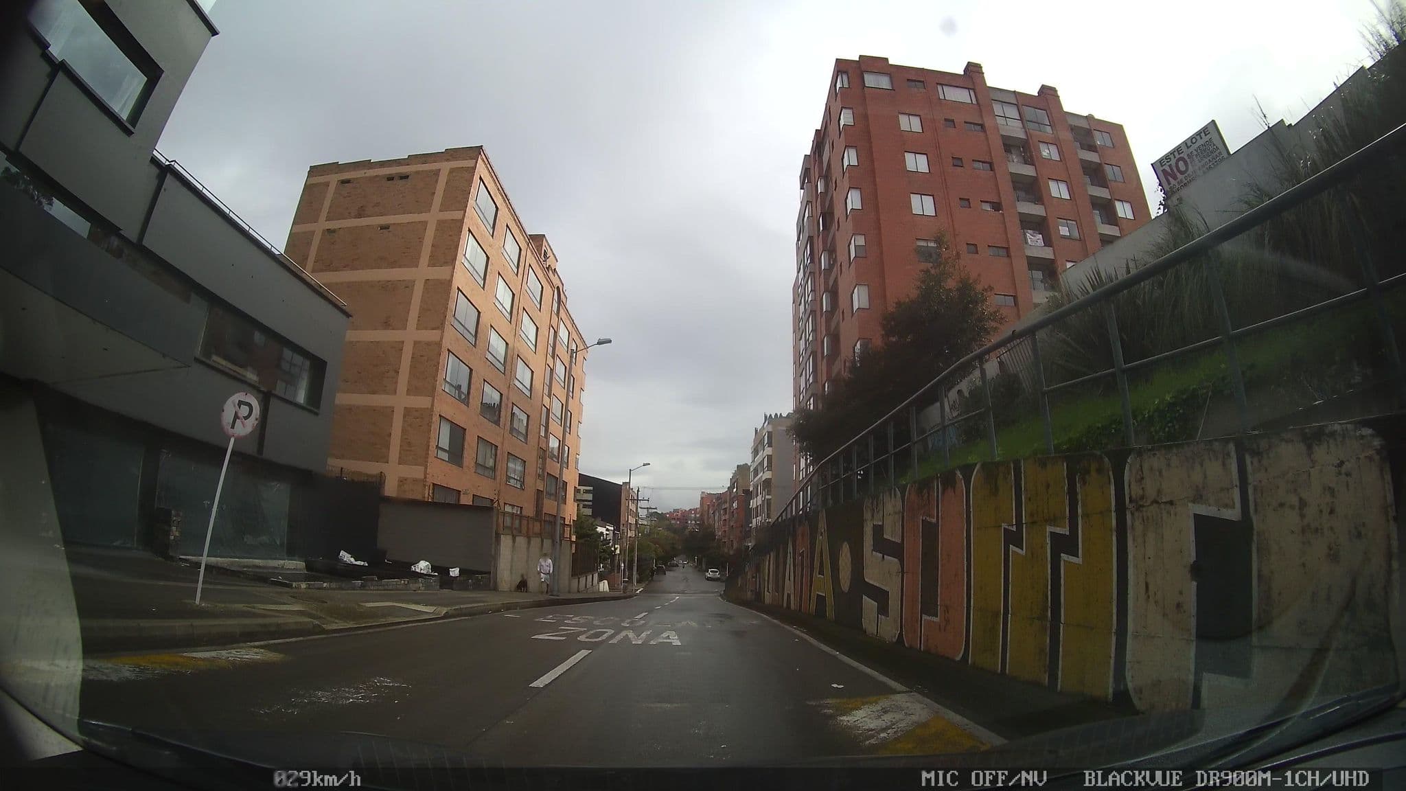 Street view near Faranda Collection Zona G, Barrio San Luis — © kaart_4 (CC BY-SA · Mapillary)
