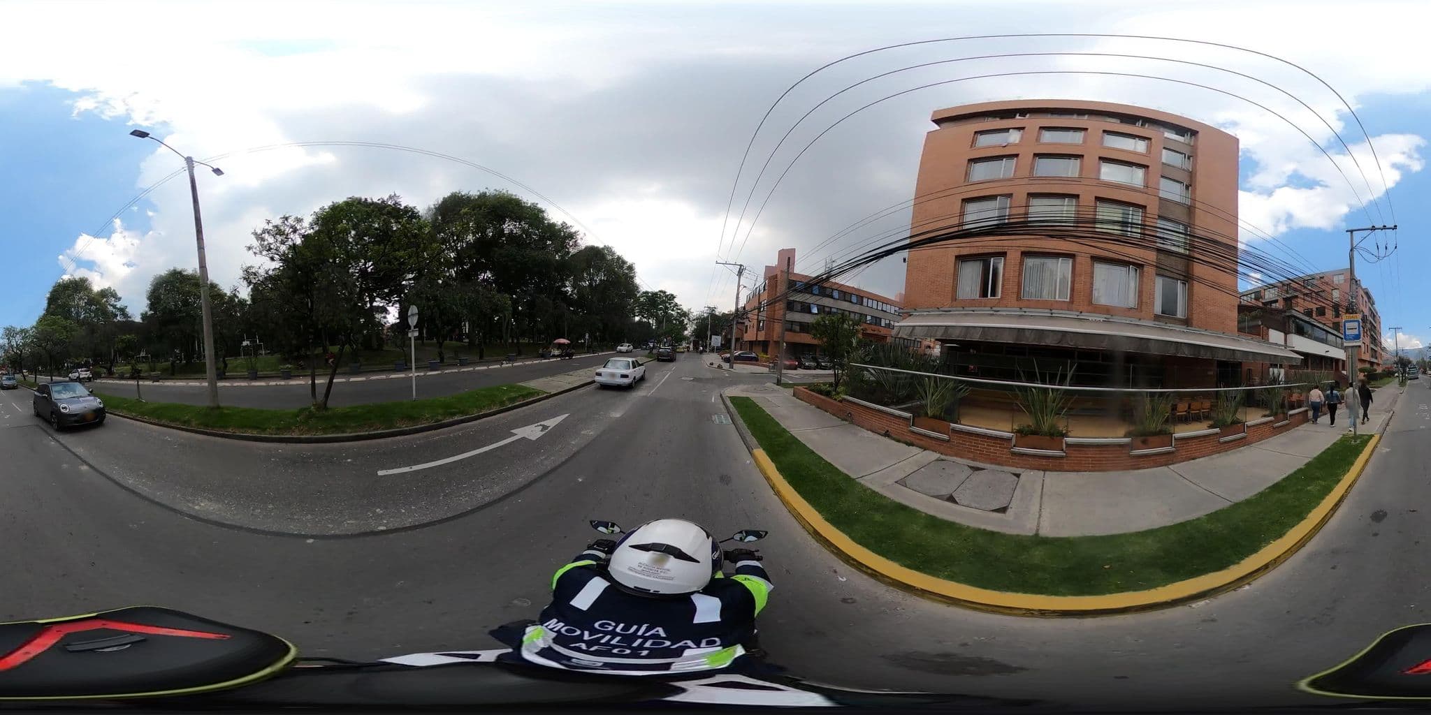 Street view near Hotel Plaza Suites, Barrio San Luis — © krojasSDM (CC BY-SA · Mapillary)