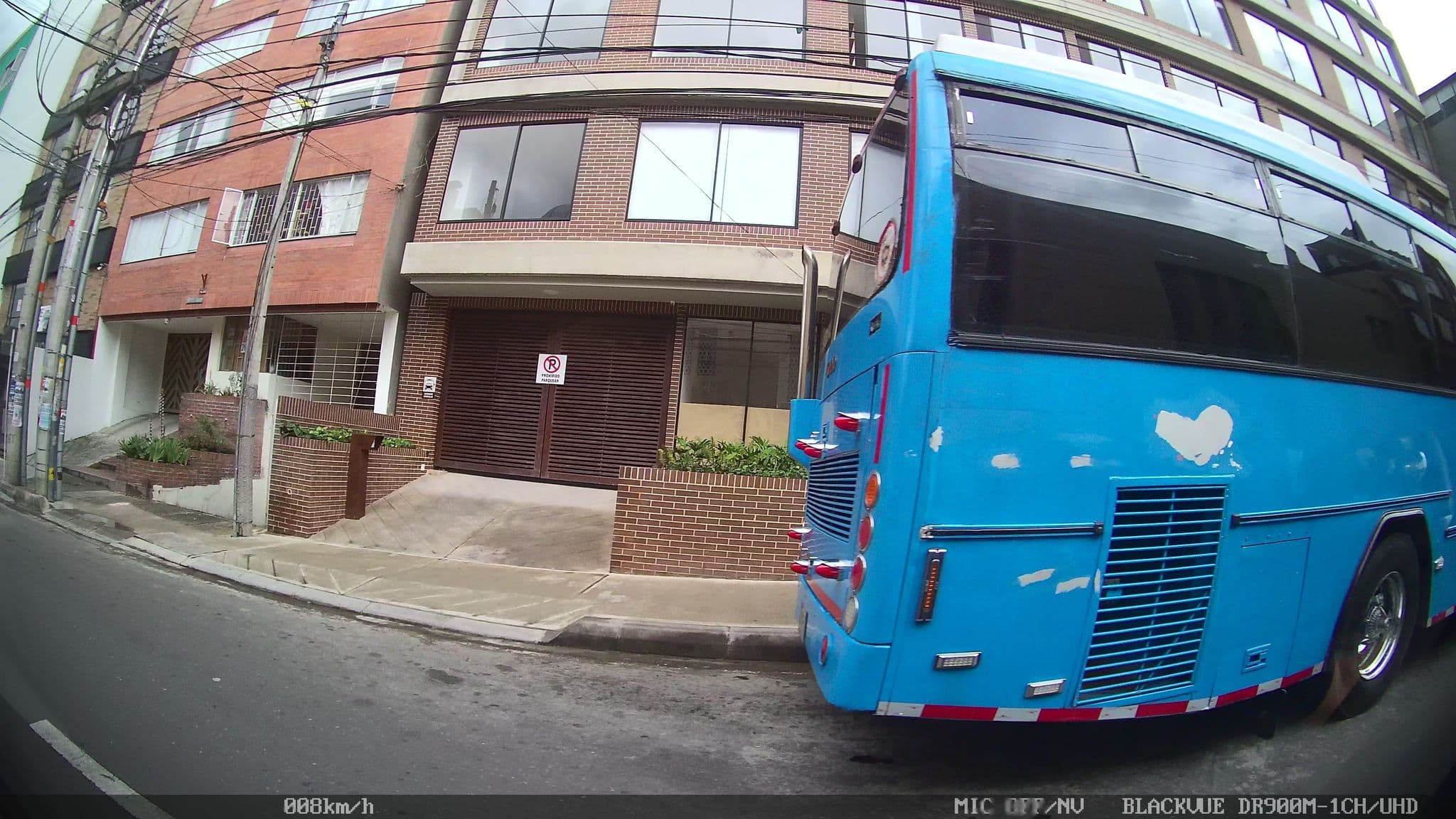 Street view near Edificio santa marta, Bogotá — © kaart_4 (CC BY-SA · Mapillary)