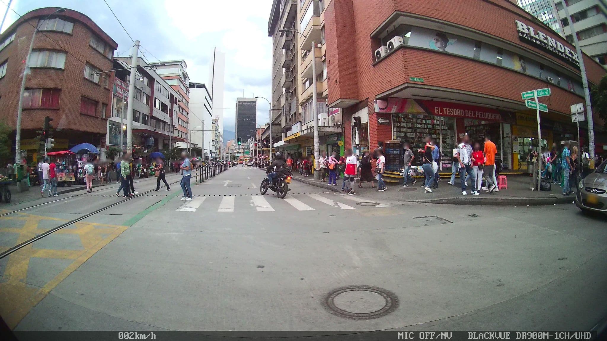 Street view near Hogar, Medellín — © kaart_4 (CC BY-SA · Mapillary)