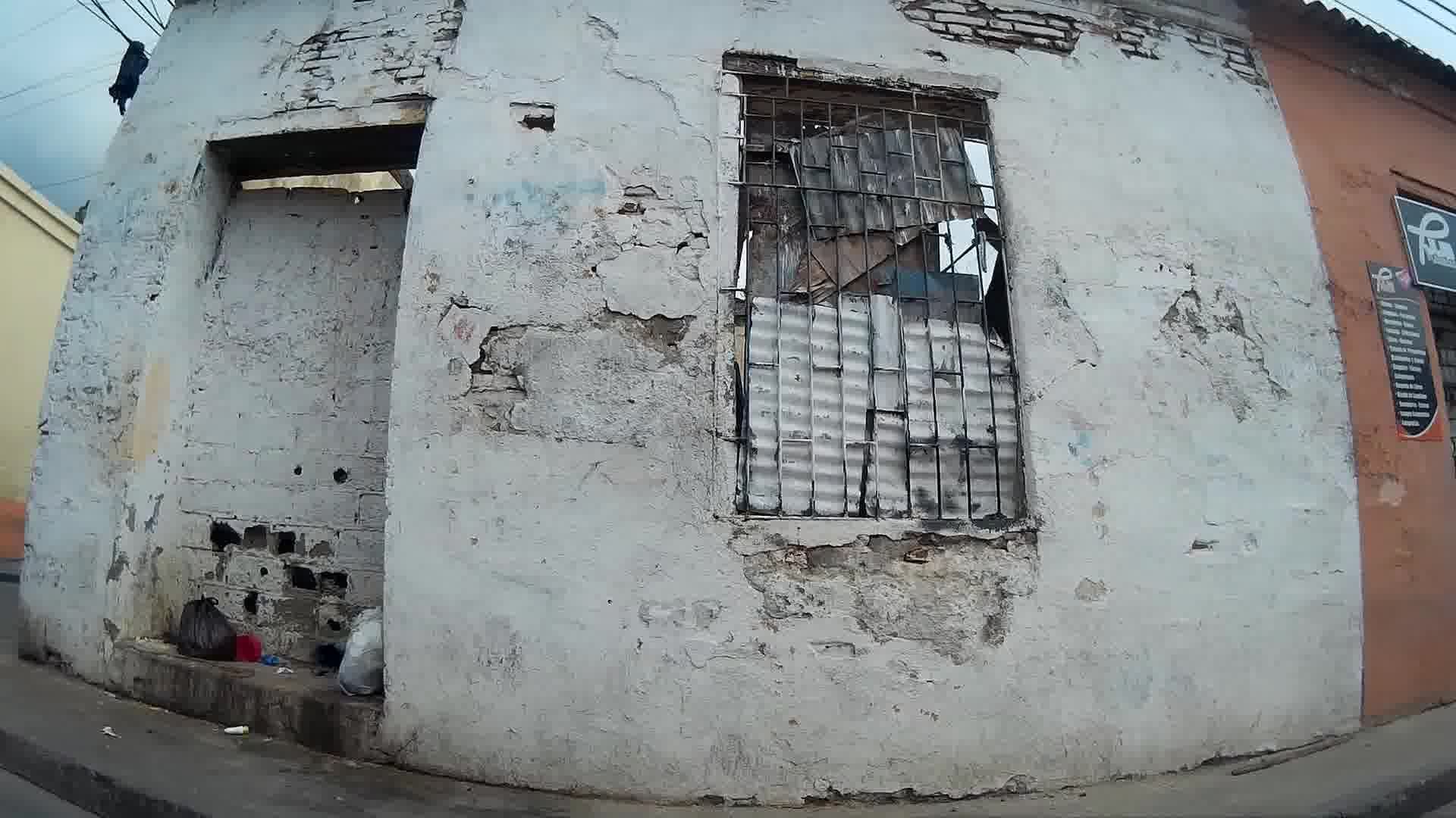 Street view near Guest House Mauricio Babilonia, Santa Marta — © ccossio (CC BY-SA · Mapillary)
