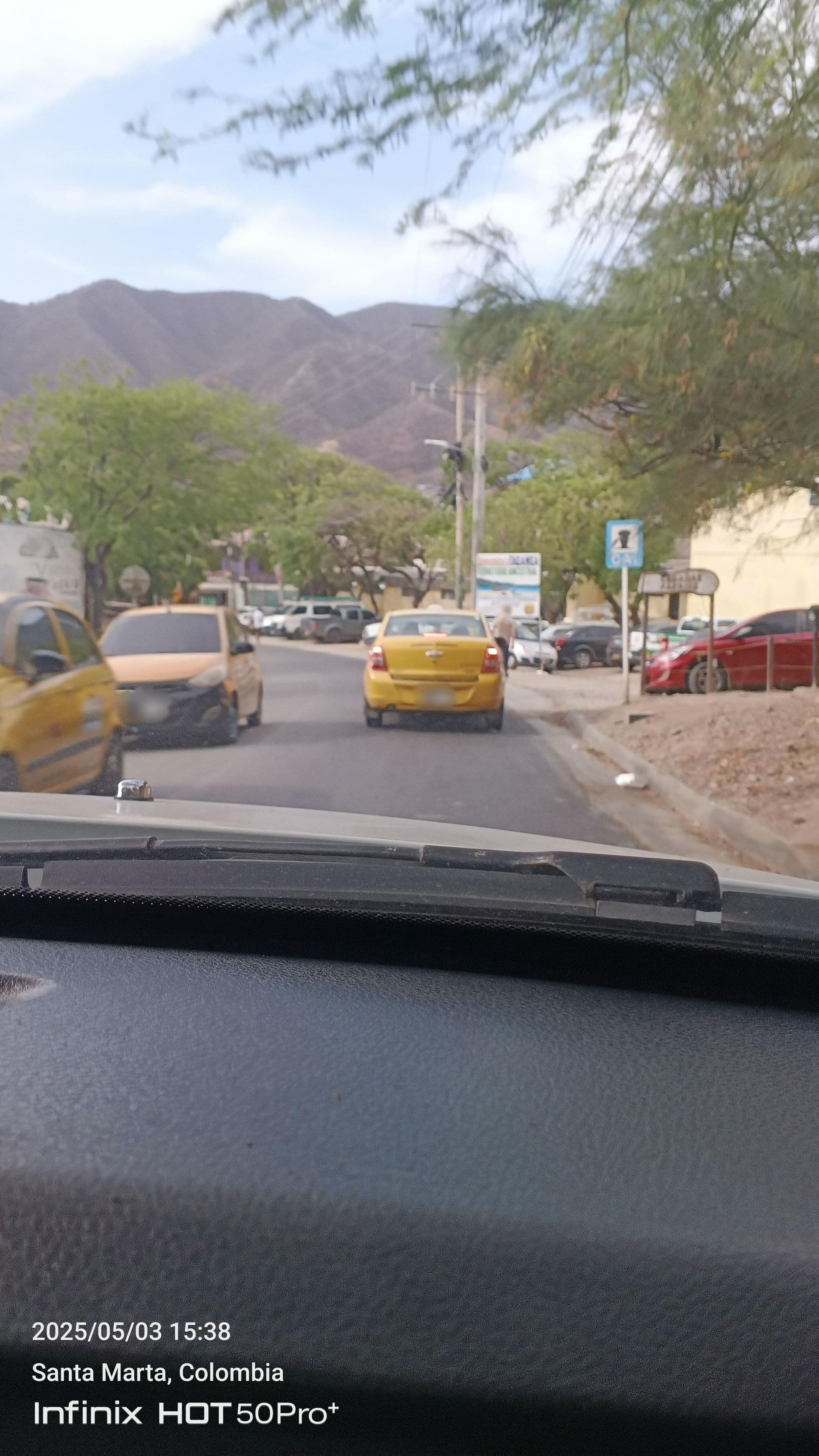 Street view near DF Glamping, Santa Marta — © ljtoro (CC BY-SA · Mapillary)