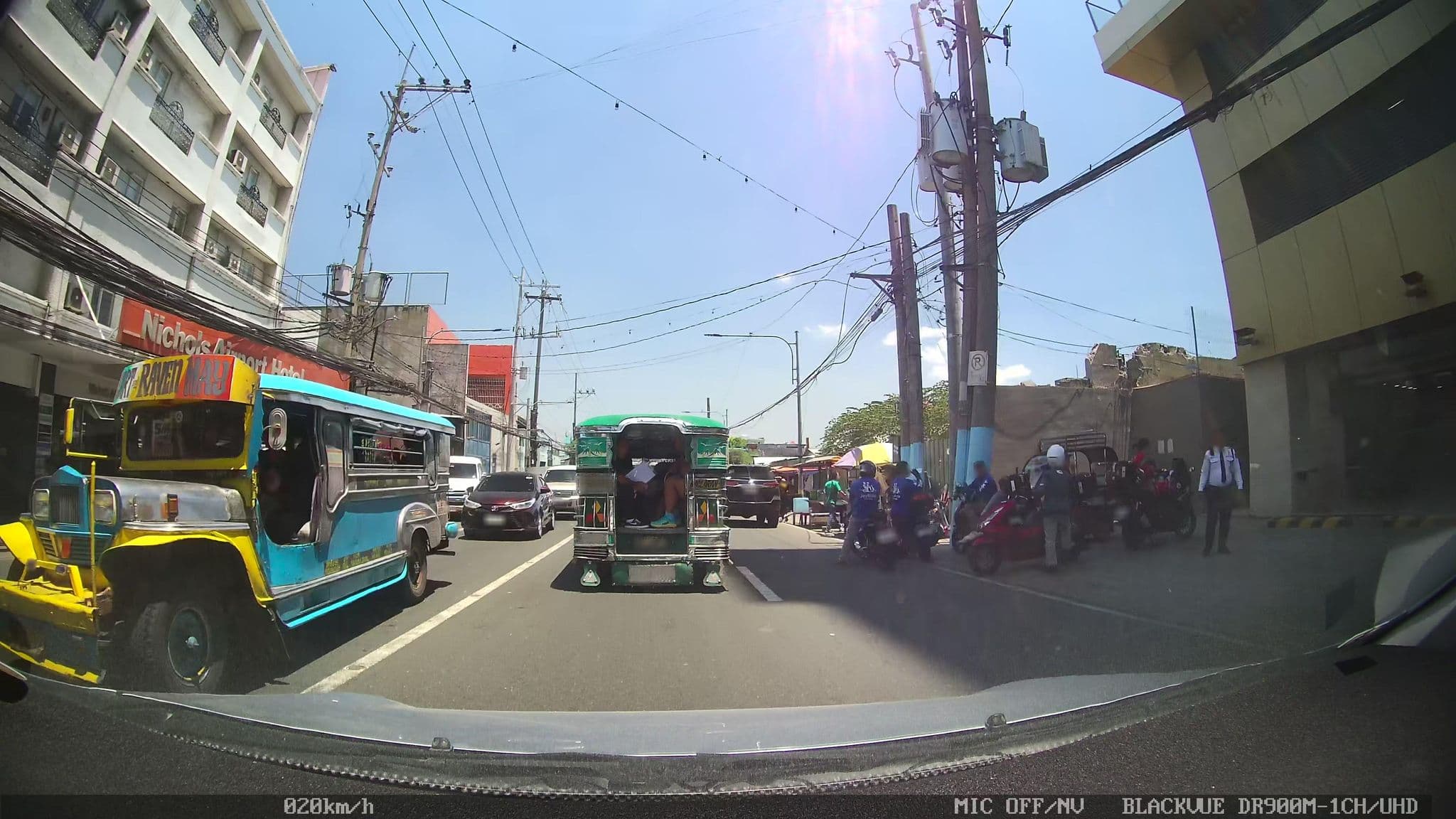 Street view near ZEN Rooms Ninoy Aquino Airport, Baclaran — © kaart_4 (CC BY-SA · Mapillary)
