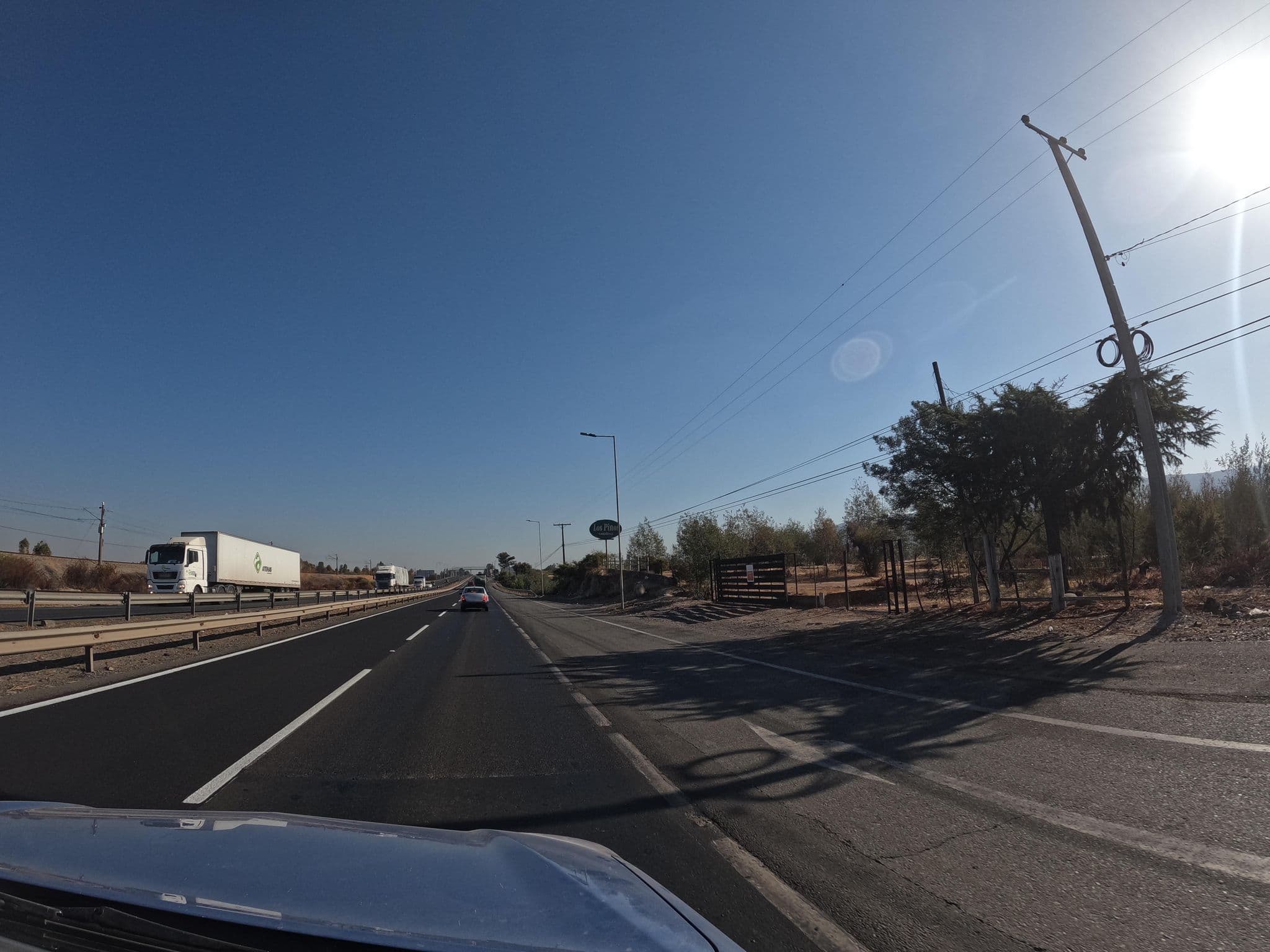 Street view near Cabañas Los pinos, Molina — © Kaart_Local (CC BY-SA · Mapillary)