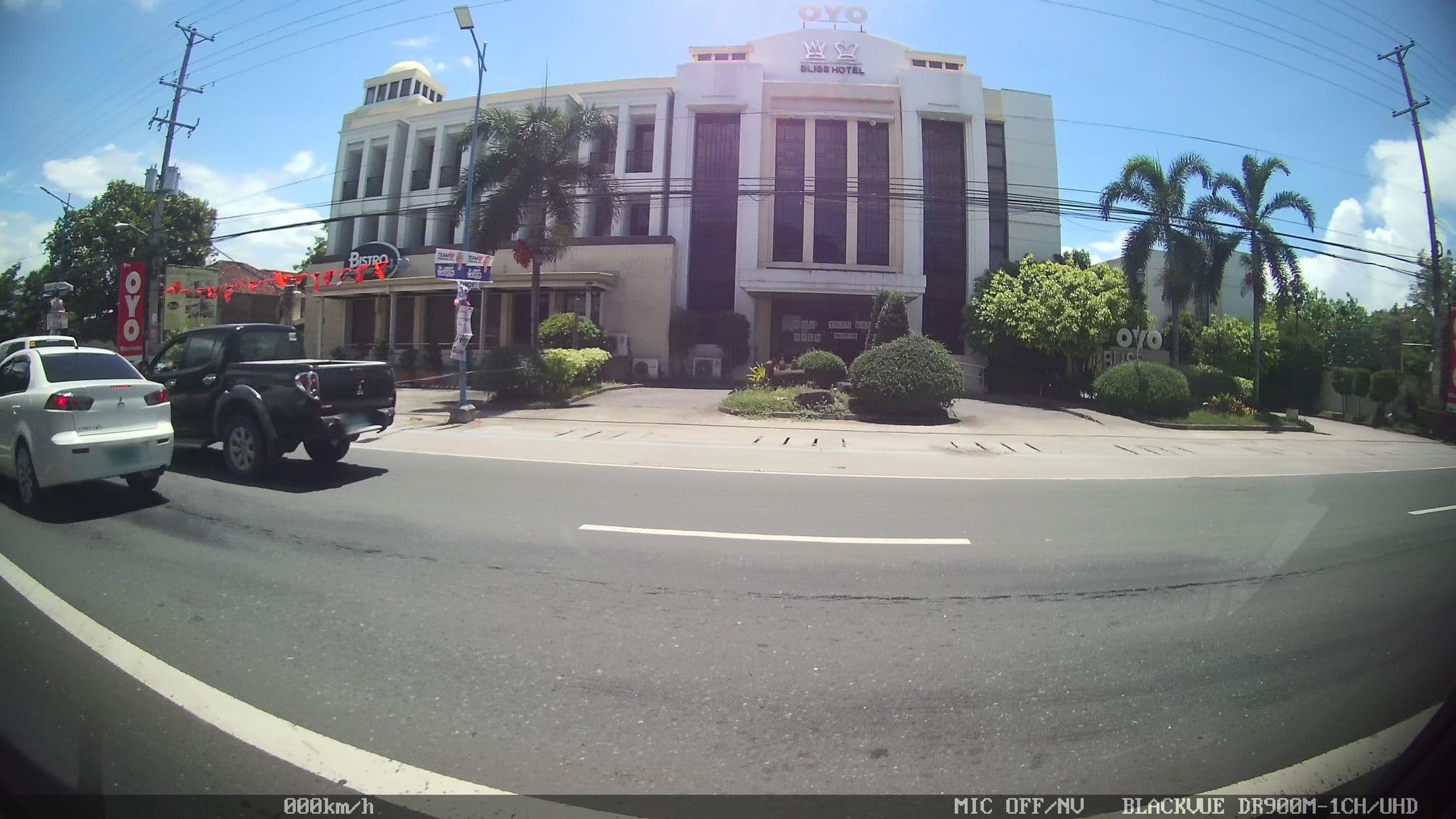 Street view near Capital O 176 Bliss Hotel, Magliman — © kaart_2 (CC BY-SA · Mapillary)