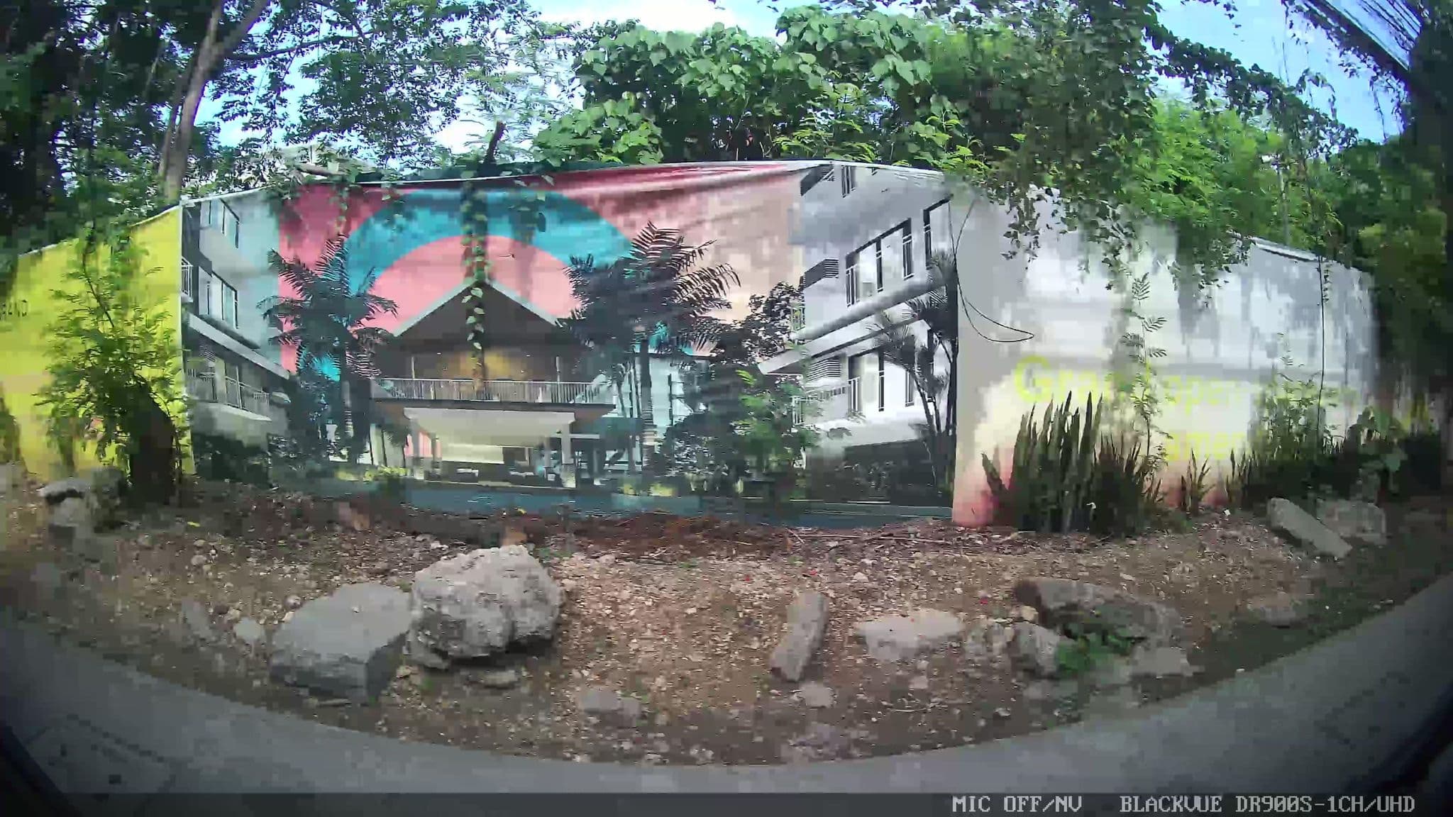 Street view near Otravel Hostel, Lapu-Lapu City — © Kaart---RIGHT (CC BY-SA · Mapillary)