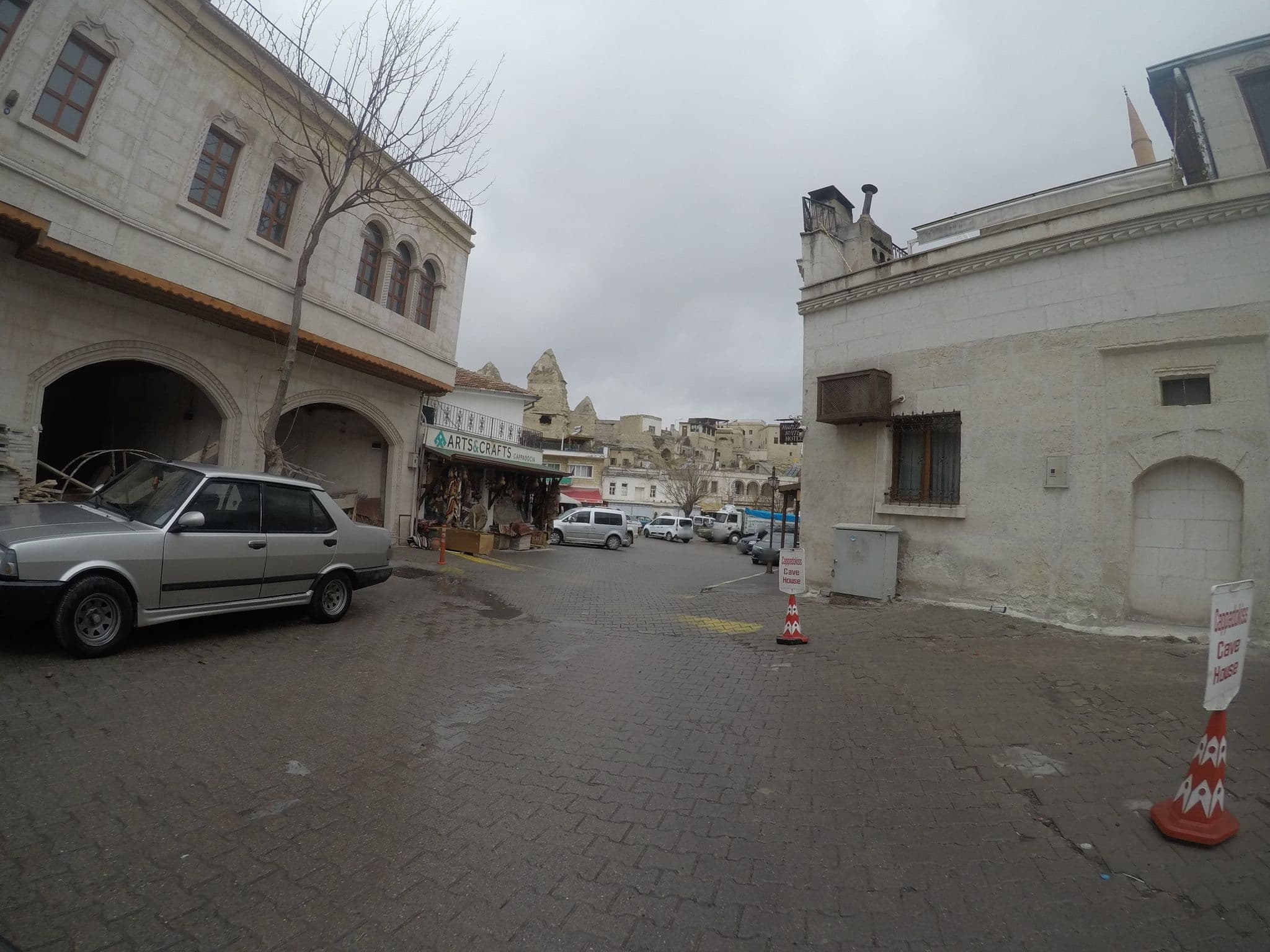 Street view near Tabiat Cave Hotel, Göreme — © chrisbeddow (CC BY-SA · Mapillary)
