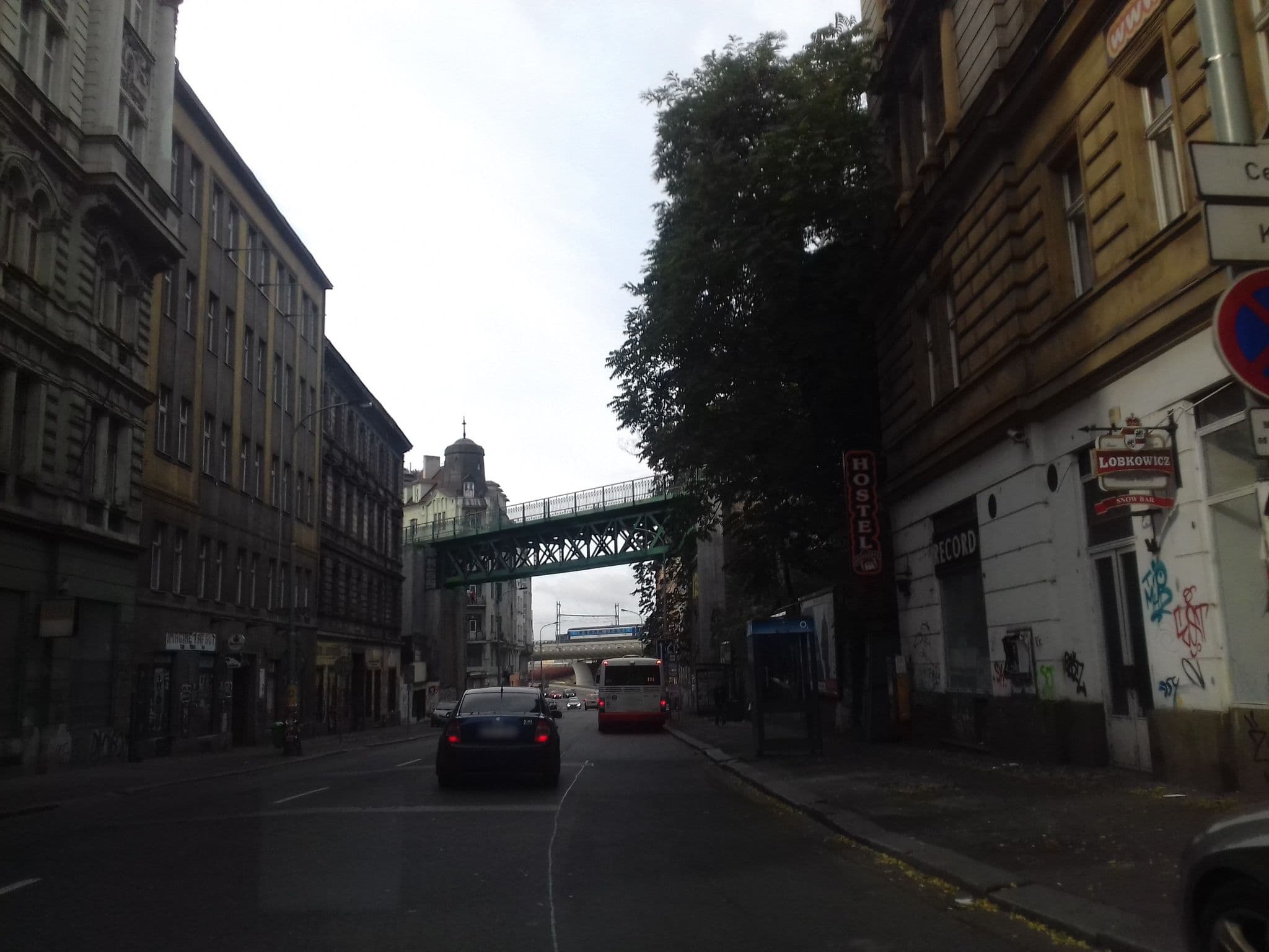 Street view near Hostel Elf Prague, Žižkov — © hodkowicz (CC BY-SA · Mapillary)
