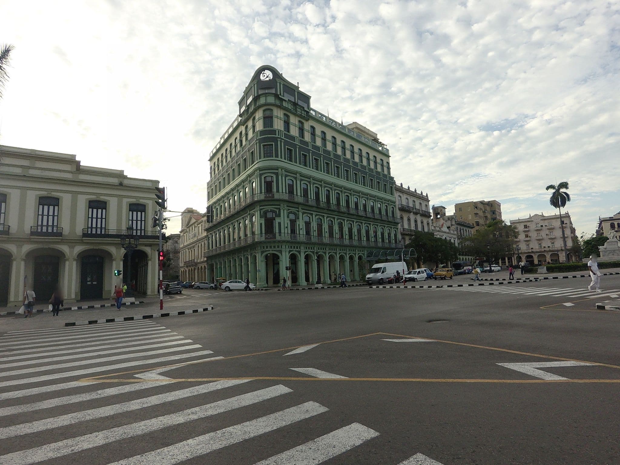 Street view near Playa habana,santa maria, La Habana Vieja — © elpbatista (CC BY-SA · Mapillary)