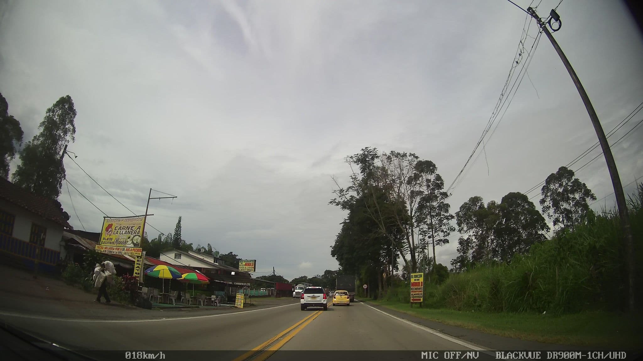 Street view near Finca Hotel La Rivera, Armenia — © kaart_2 (CC BY-SA · Mapillary)