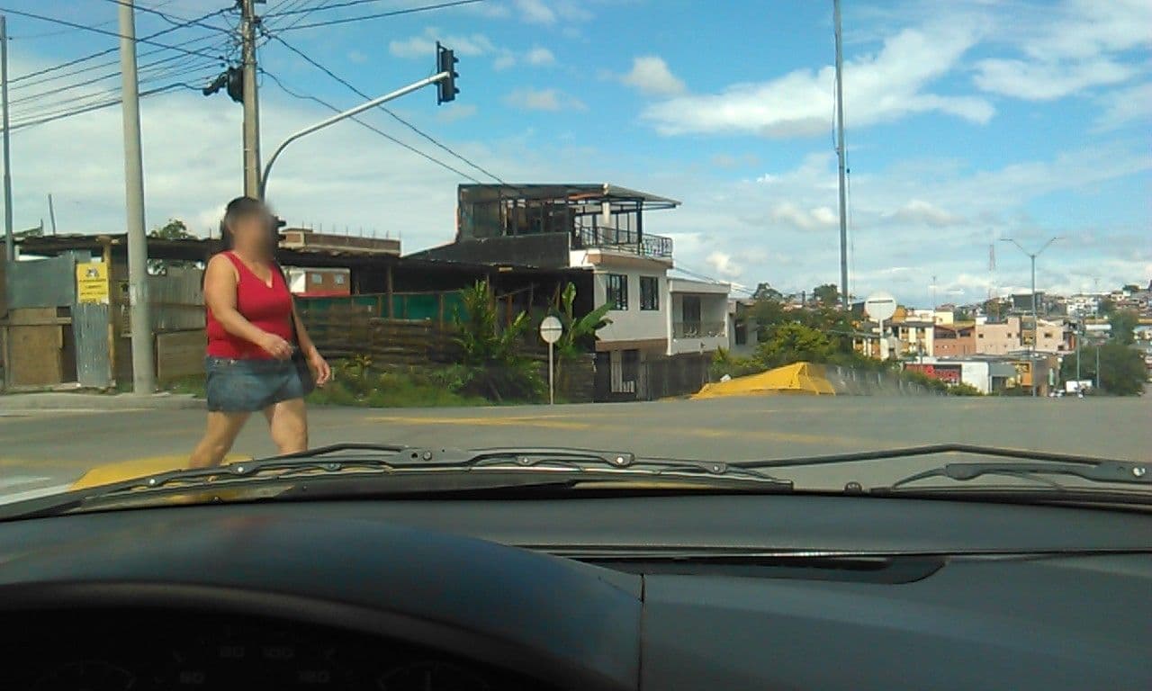 Street view near Hotel El Descanso, Armenia — © magn007 (CC BY-SA · Mapillary)