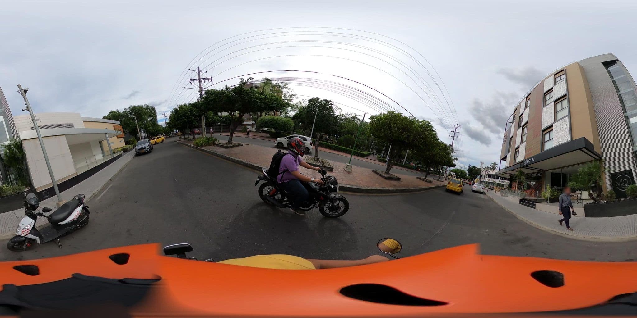 Street view near Hotel Mío Boutique, Cúcuta — © leonardogt (CC BY-SA · Mapillary)