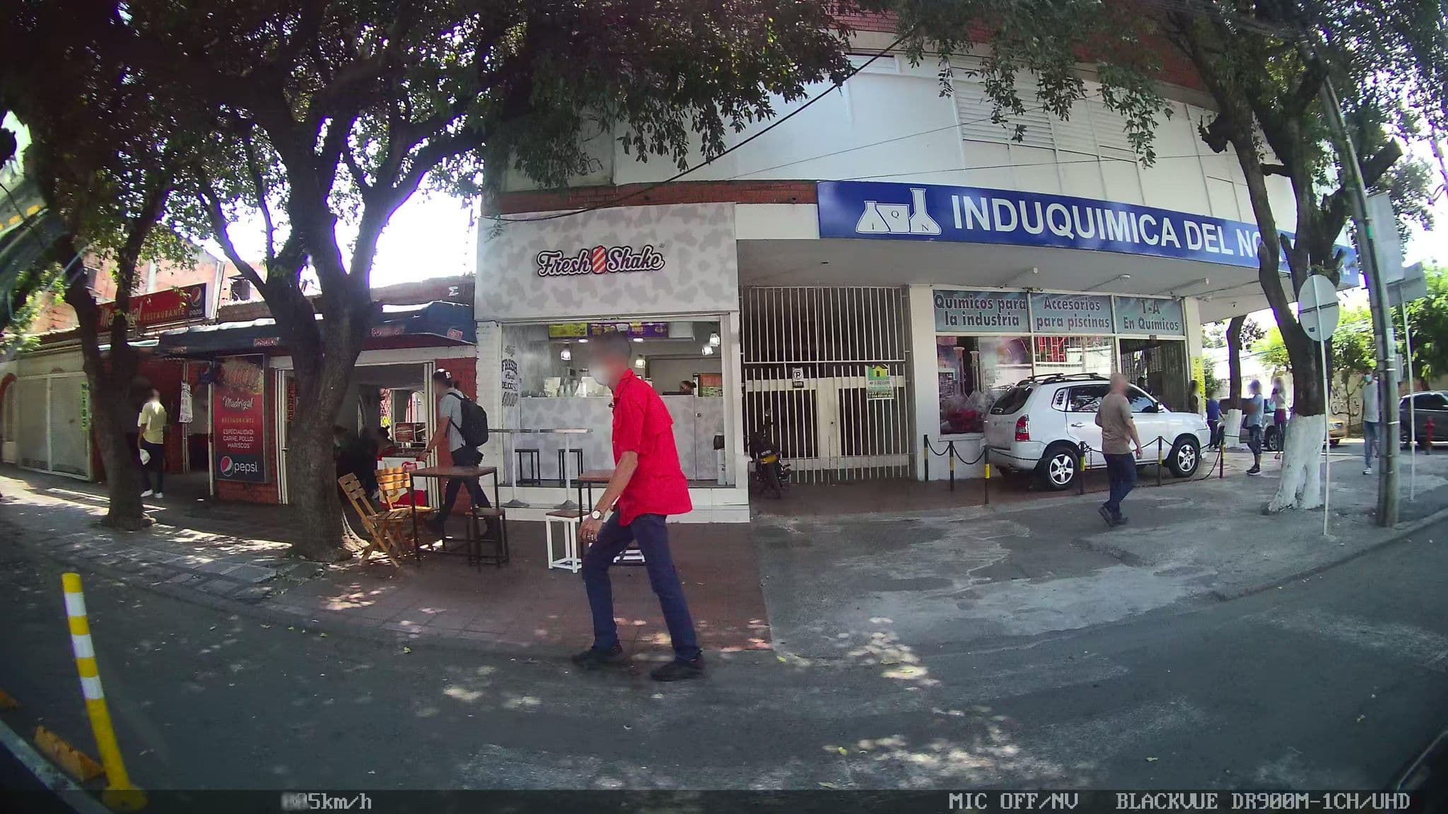 Street view near HOTEL ARTHUR BRICH, Cúcuta — © kaart_2 (CC BY-SA · Mapillary)