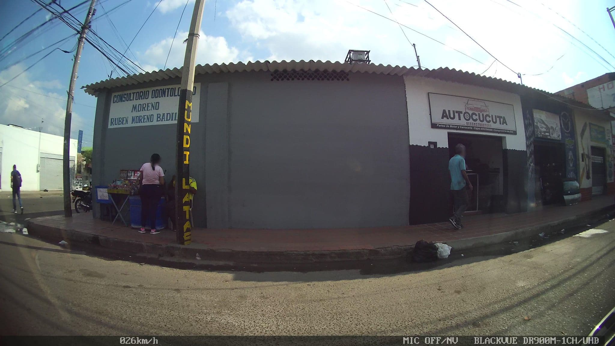 Street view near Hotel Zulia Cúcuta, Cúcuta — © kaart_2 (CC BY-SA · Mapillary)