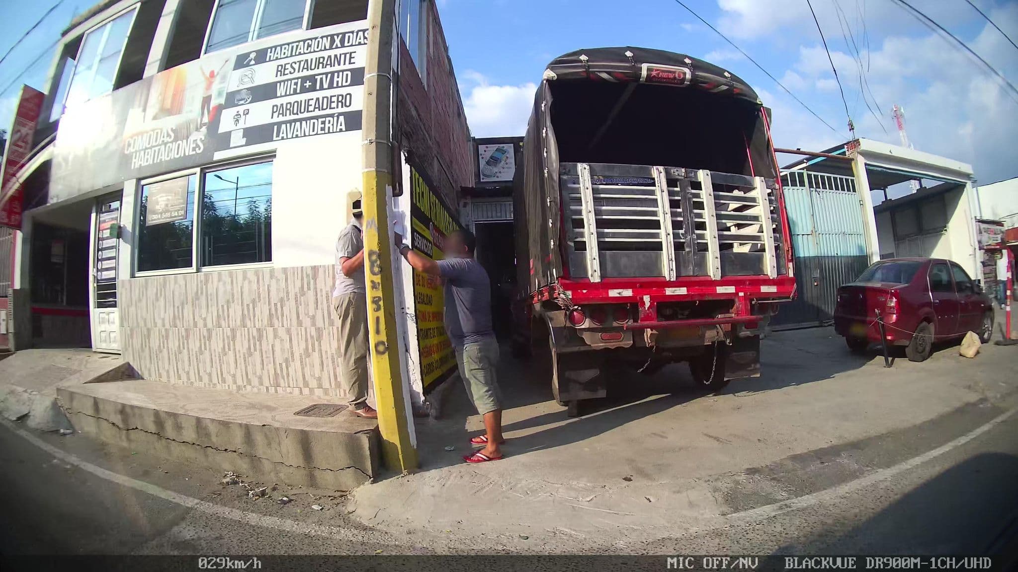 Street view near Hospedaje Don Mario, Cúcuta — © kaart_2 (CC BY-SA · Mapillary)