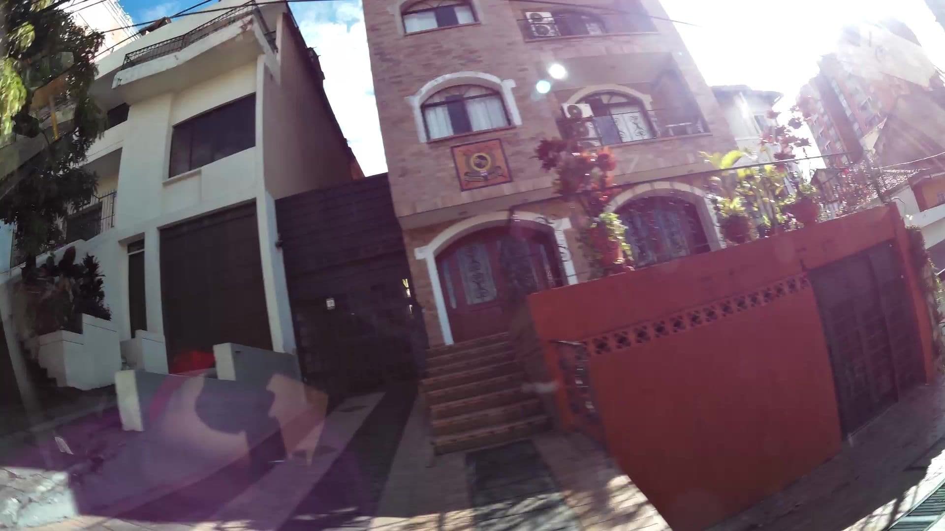 Street view near Edificio Suites House (Torre B), Cali — © kaartcam (CC BY-SA · Mapillary)