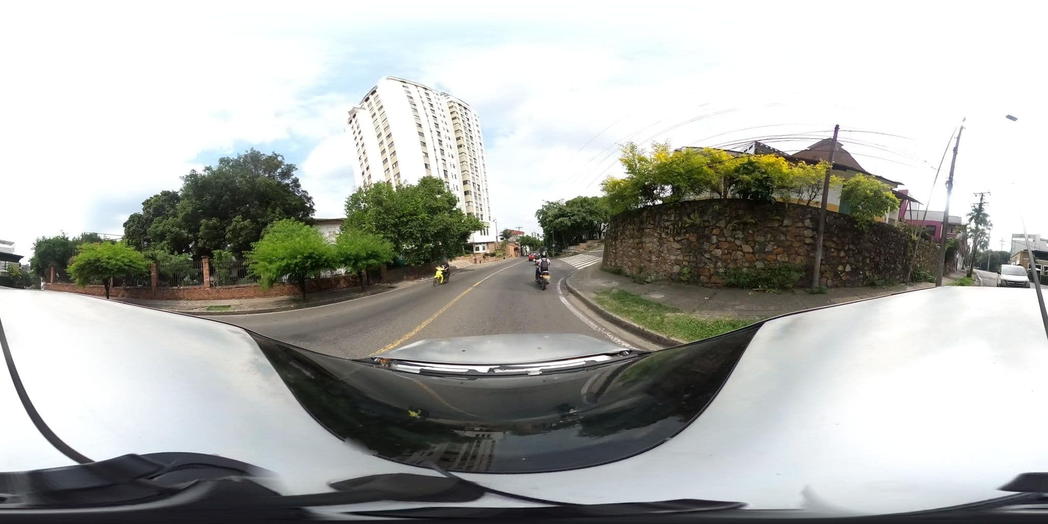 Street view near HOTEL ALTANA, Cali — © UV_AHDI360 (CC BY-SA · Mapillary)